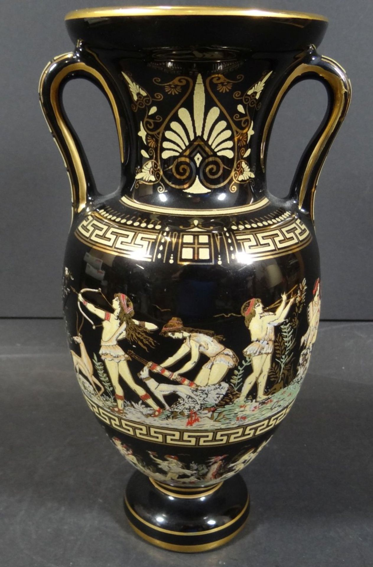 Henkelvase mit antikis. griechischen Motiven bemalt, Greece Handarbeit, H-20 cm - Bild 2 aus 6