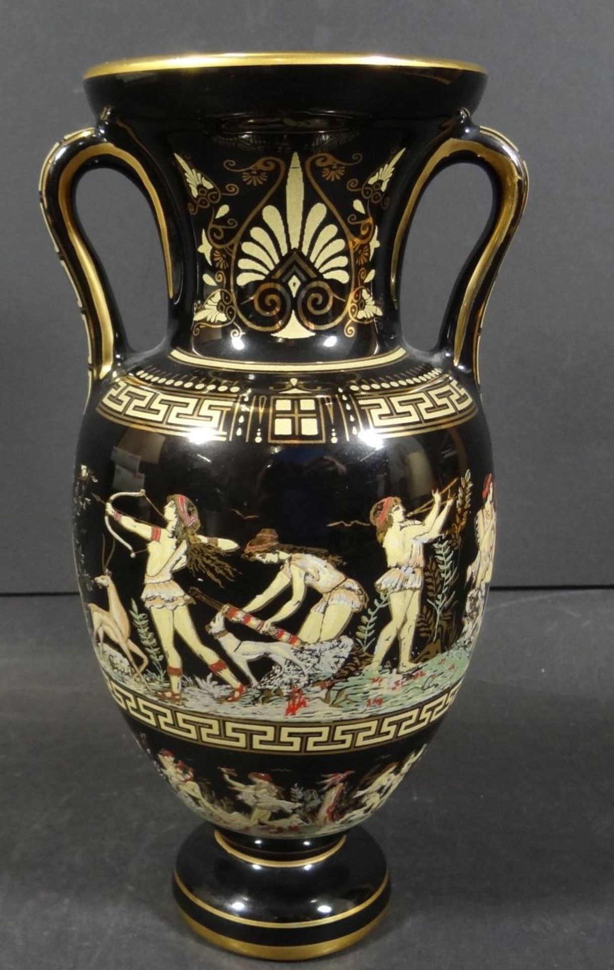 Henkelvase mit antikis. griechischen Motiven bemalt, Greece Handarbeit, H-20 cm