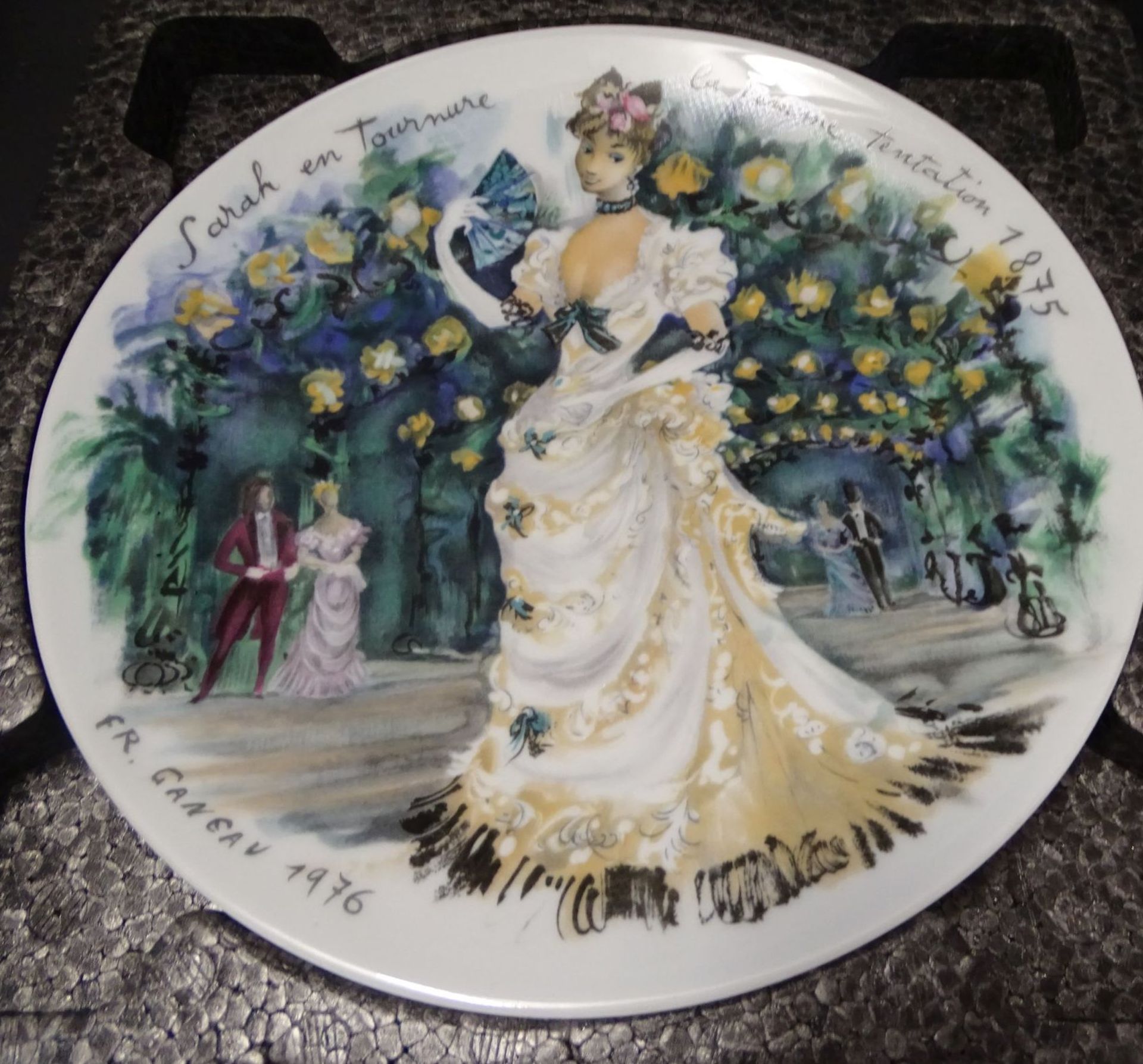 5 Wandteller "Limoges" Les femmes de siecle-1875! limitiert, in OVP tw. mit Expertise, D-21,5 cm, - Bild 3 aus 8