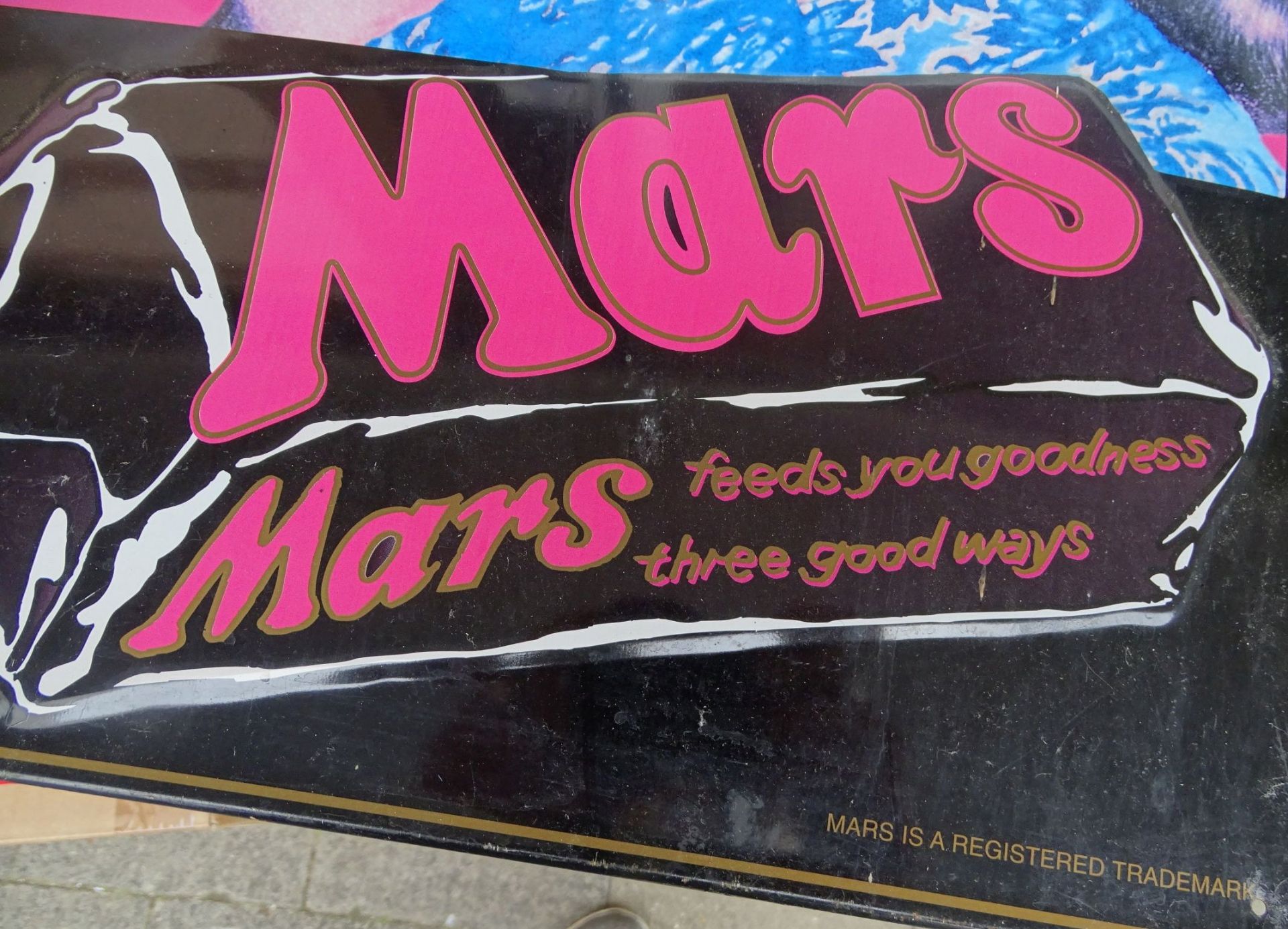 Blech Werbeschild "Mars are marvellous" 50/60 er Jahre, 60x38 cm, Alters-u. Gebrauchsspuren - Bild 5 aus 6