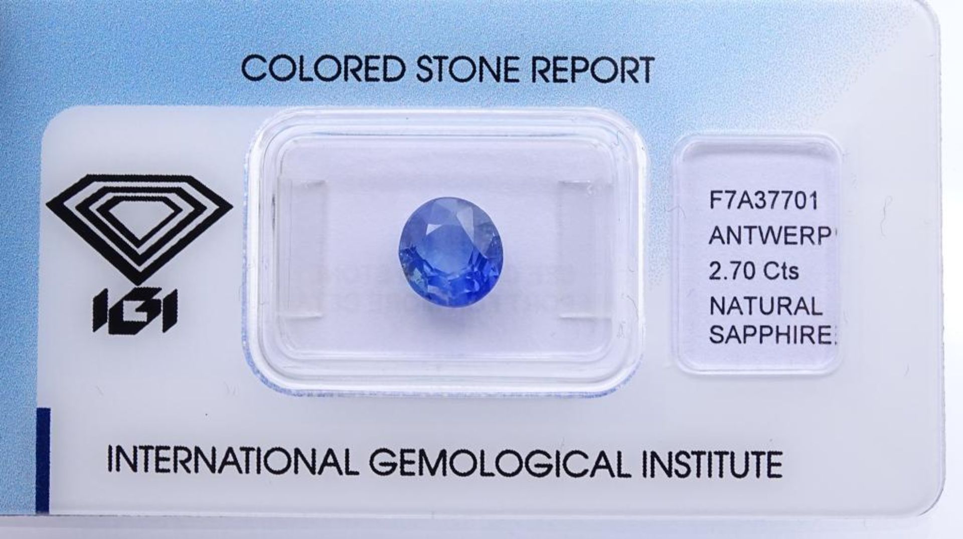 Saphir, 2,70ct., oval,IGI-International Gemological Institute, 8,18x7,69x4,90mm,,Verpackung geöffne