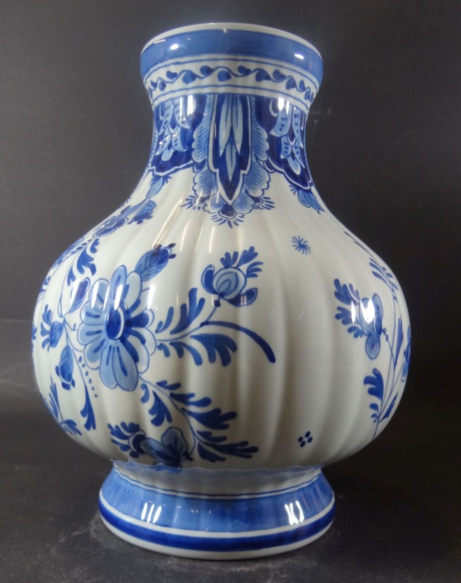 gr. Vase "Konniglike Porcelayne fles" Delft, H-24 cm, D-18 cm - Bild 2 aus 5