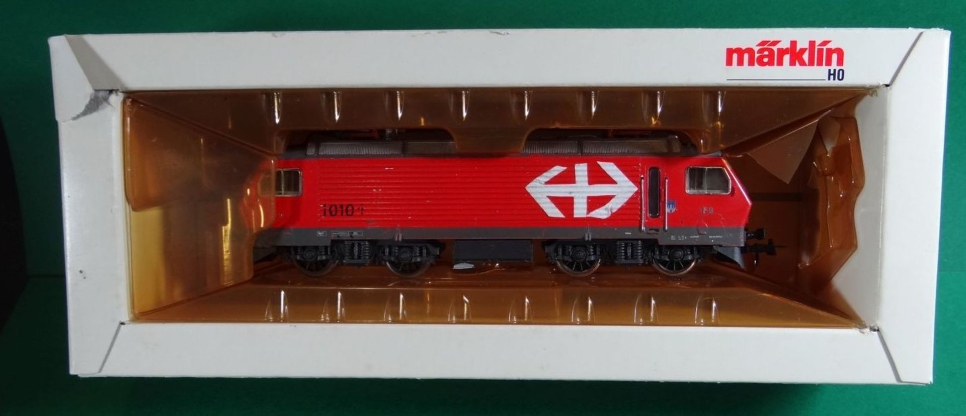 Märklin E-Lok 3330 in OVP, H - Bild 2 aus 4