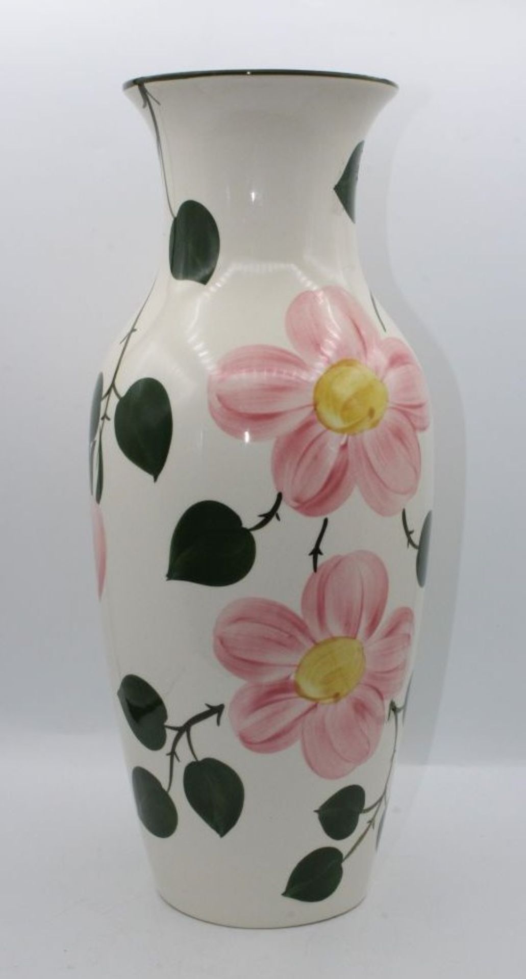 hohe Vase, Vilerroy u. Boch, Wild-Rose, H- 33cm.