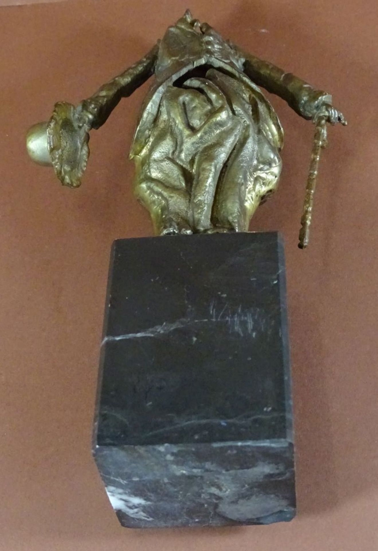 Bronze Chaplin auf Marmorsockel ohne Kopf?H-18,5 cm, gehört wohl so - Bild 5 aus 8