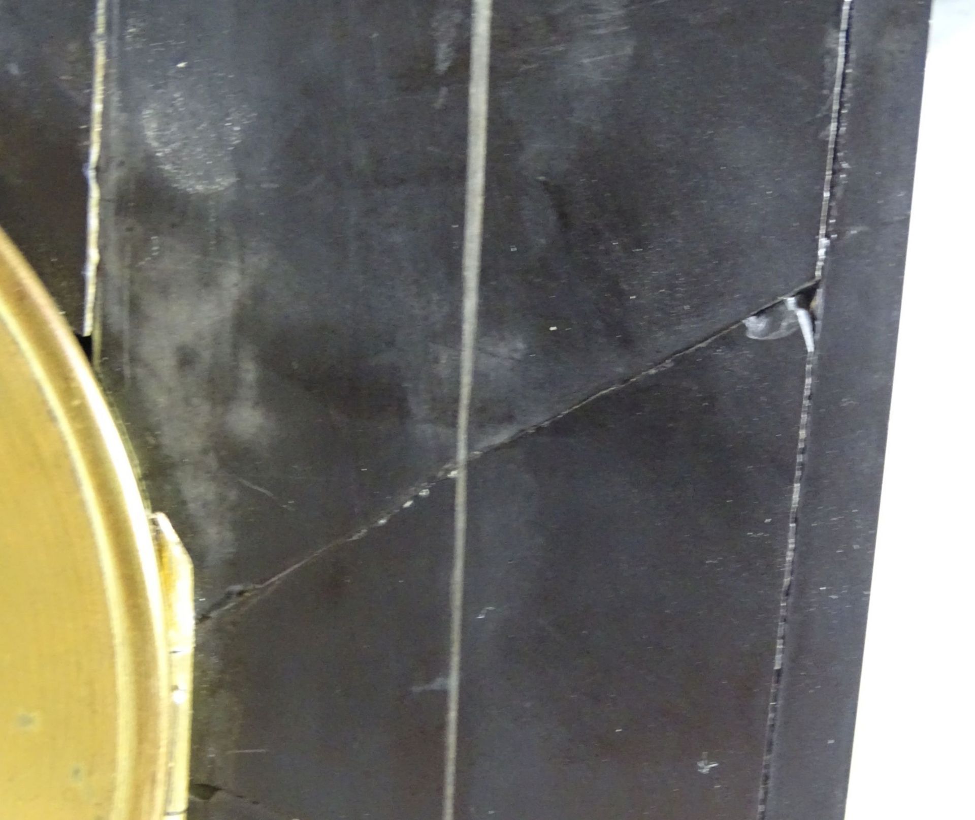 grosse schwarze Marmor-Kaminuhr, Werk überholt, funktionstüchtig, kl. Abplatzer, H-25 cm, B-28 cm, - Bild 5 aus 8