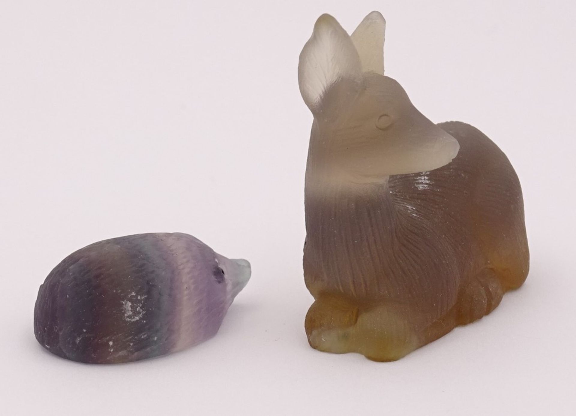 Zwei Tiere aus Halbedelsteinen,Reh und Igel,zus.64gr.H-1,5-4,5cm - Bild 2 aus 2
