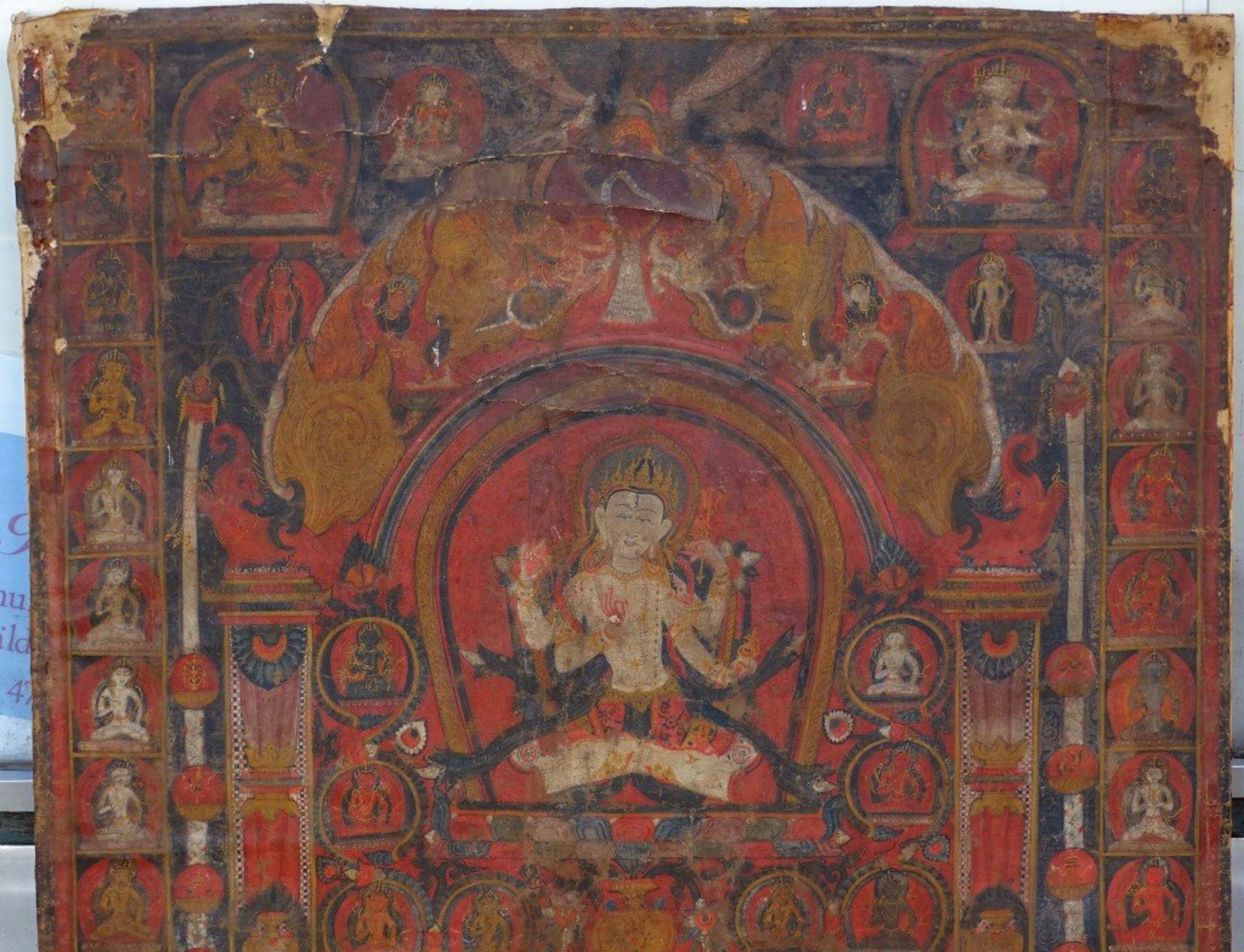 antiker Thangka, wohl Nepal, auf Papier?, Alters-u. Gebrauchsspuren,bzw. stärker beschädigt, stark - Bild 2 aus 10