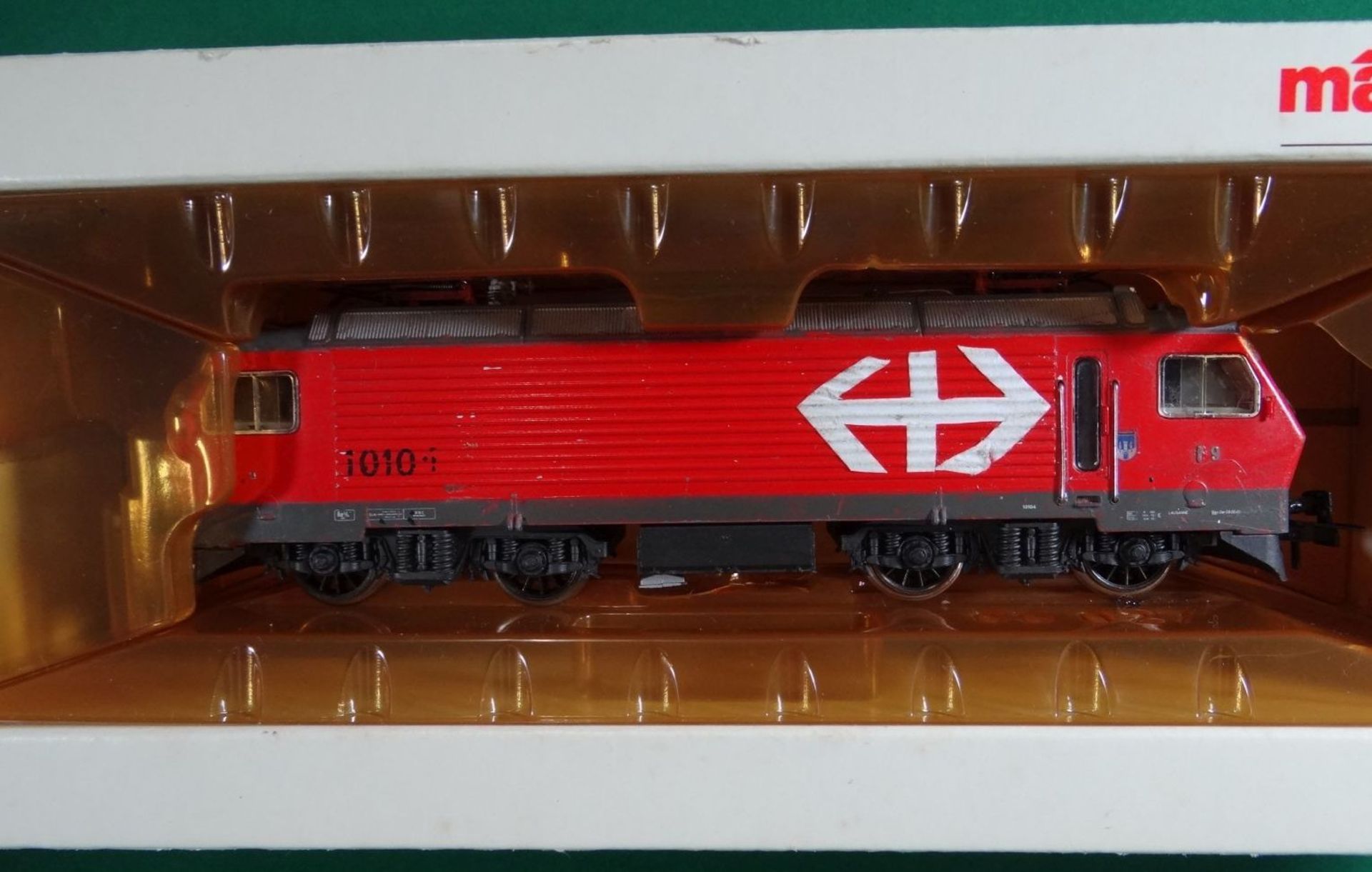 Märklin E-Lok 3330 in OVP, H - Bild 3 aus 4