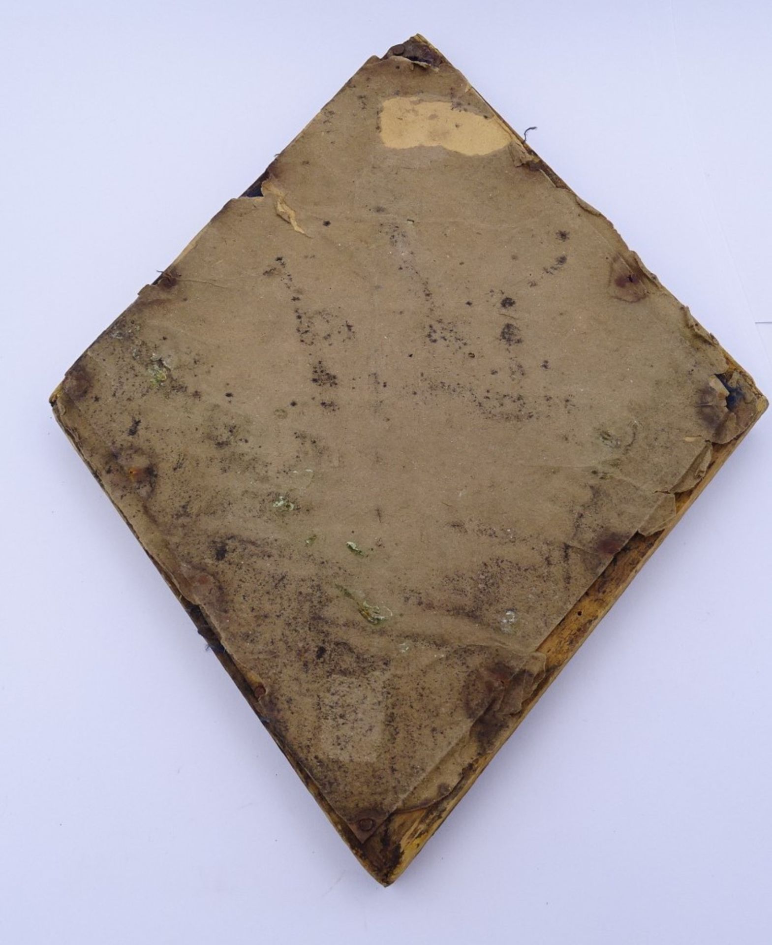 Votivgabe aus Silber mit Ziermonogramm hinter Glas,RG 21,5x17cm,Alters-u. Gebrauchsspuren - Bild 3 aus 3