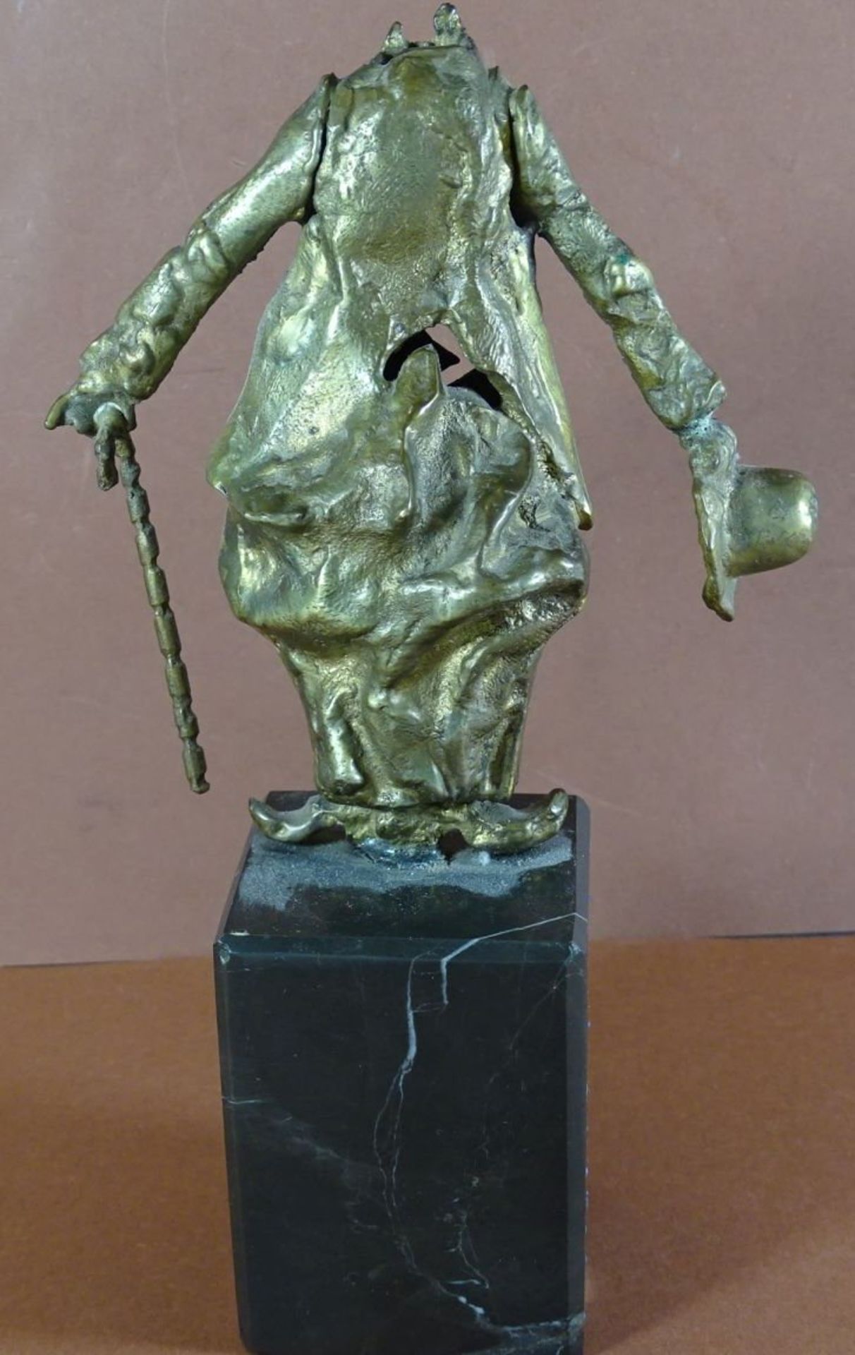 Bronze Chaplin auf Marmorsockel ohne Kopf?H-18,5 cm, gehört wohl so - Bild 8 aus 8