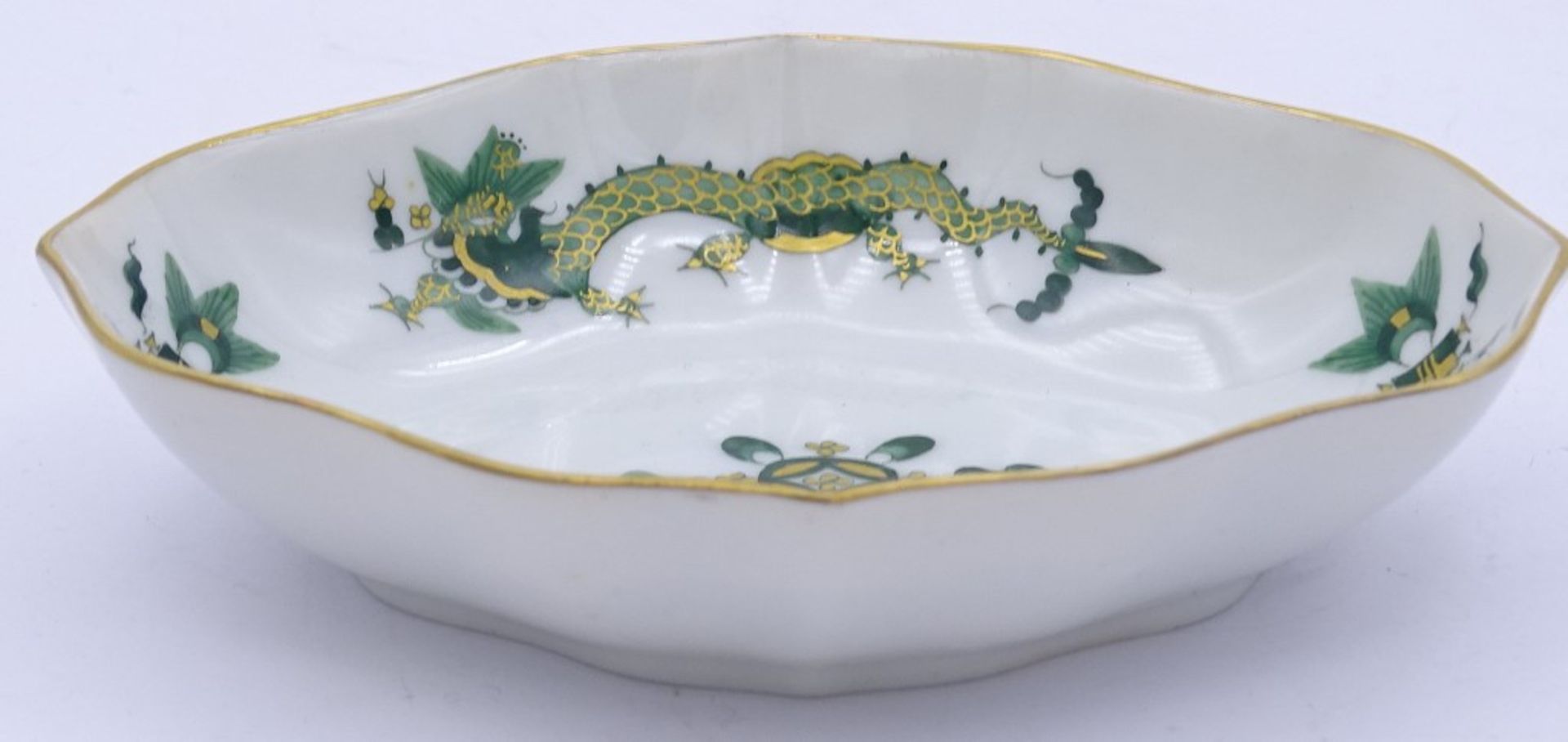 kl. "Meissen" Schälchen,reicher grüner Drache,Schwertermarke,1.Wahl, 10,5x8,0 - Bild 2 aus 3