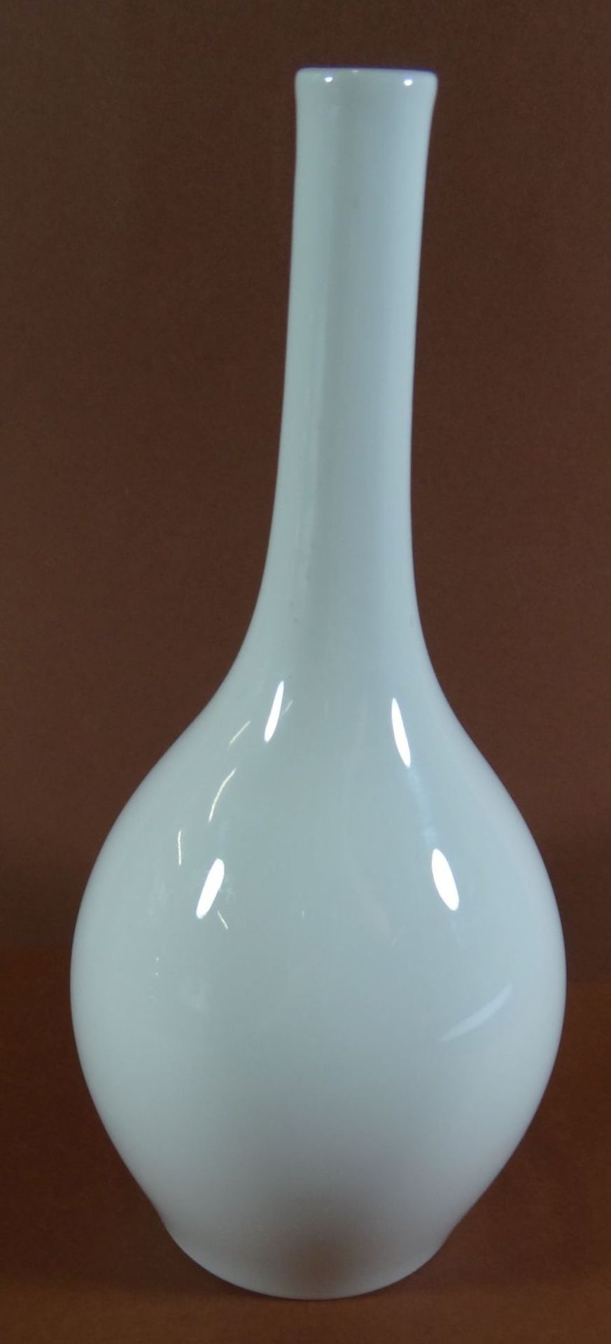 Vase "KPM" Berlin" Weissporzellan, H-21 cm