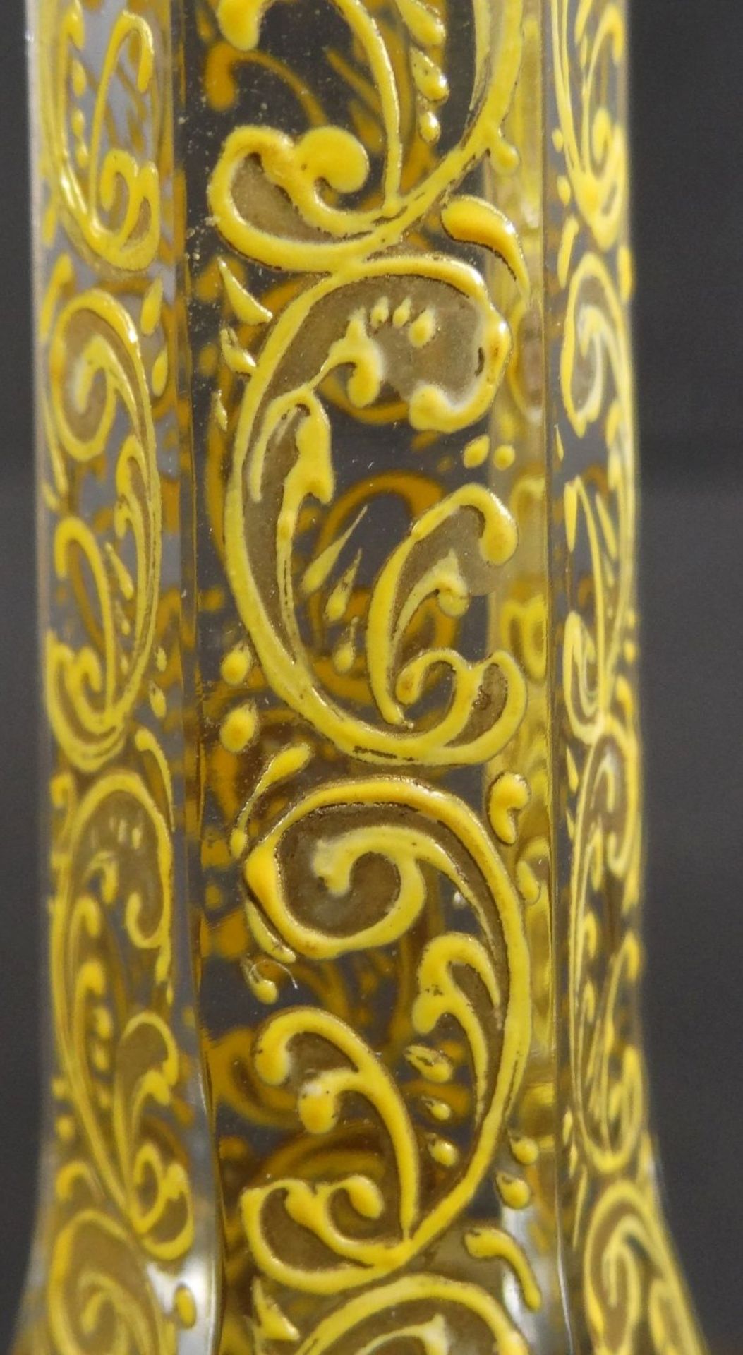 hohes Stengelglas, aufwendiges Golddekor, tw. berieben, H-26 cm - Bild 8 aus 10