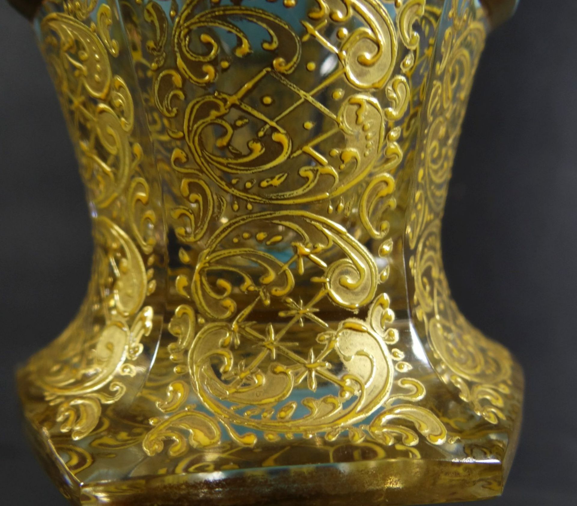 hohes Stengelglas, aufwendiges Golddekor, tw. berieben, H-26 cm - Bild 4 aus 10