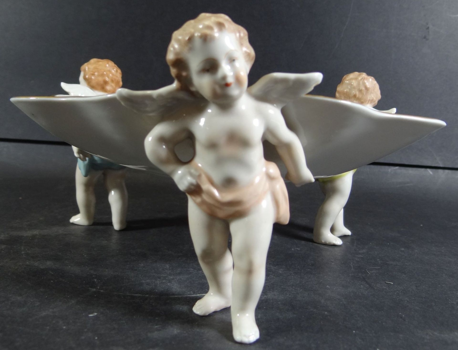 Anbietschale, getragen von 3 Putti "Potschappel Dresden" gut erhalten, H-10 cm, D-19 cm - Bild 3 aus 8