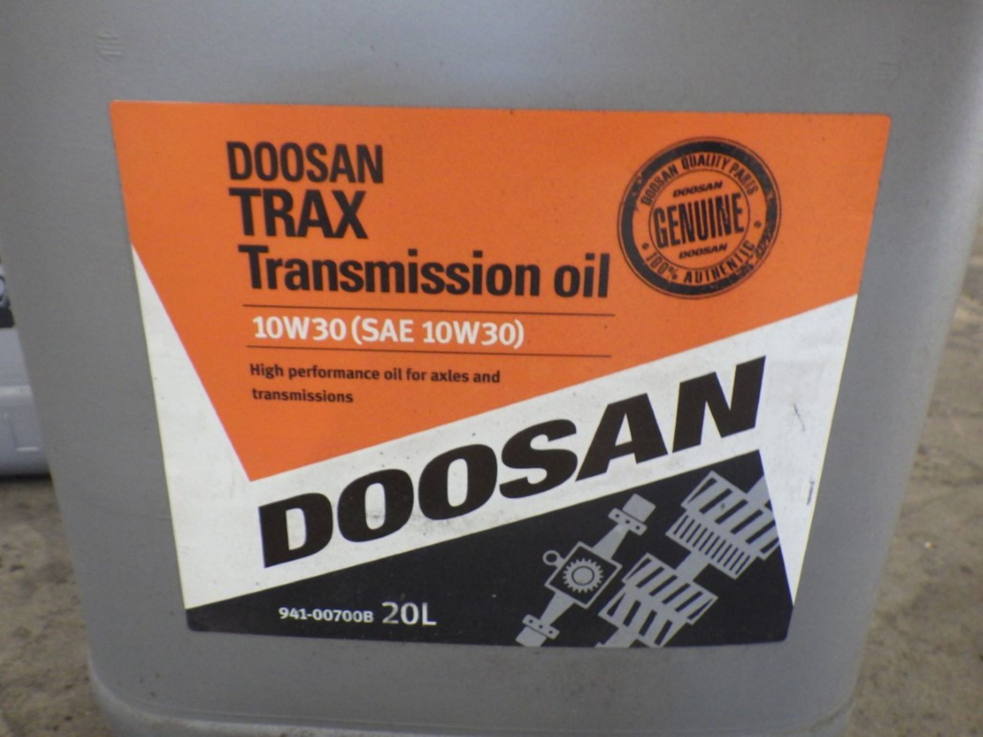 DOOSAN 10W30 (SAE 10W30) TRAX TRANSMISSION OIL HIGH PERFORMANCE FOR AXLES & TRANSMISSIONS, 20L - Image 2 of 4
