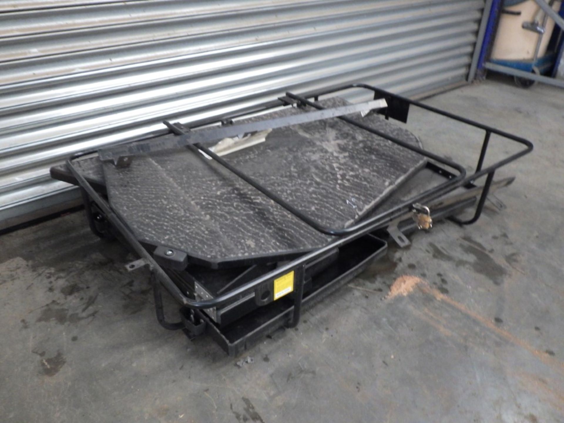 CABCARE VANDAL GUARD TO SUIT DOOSAN DX140LC-3 - Image 5 of 5