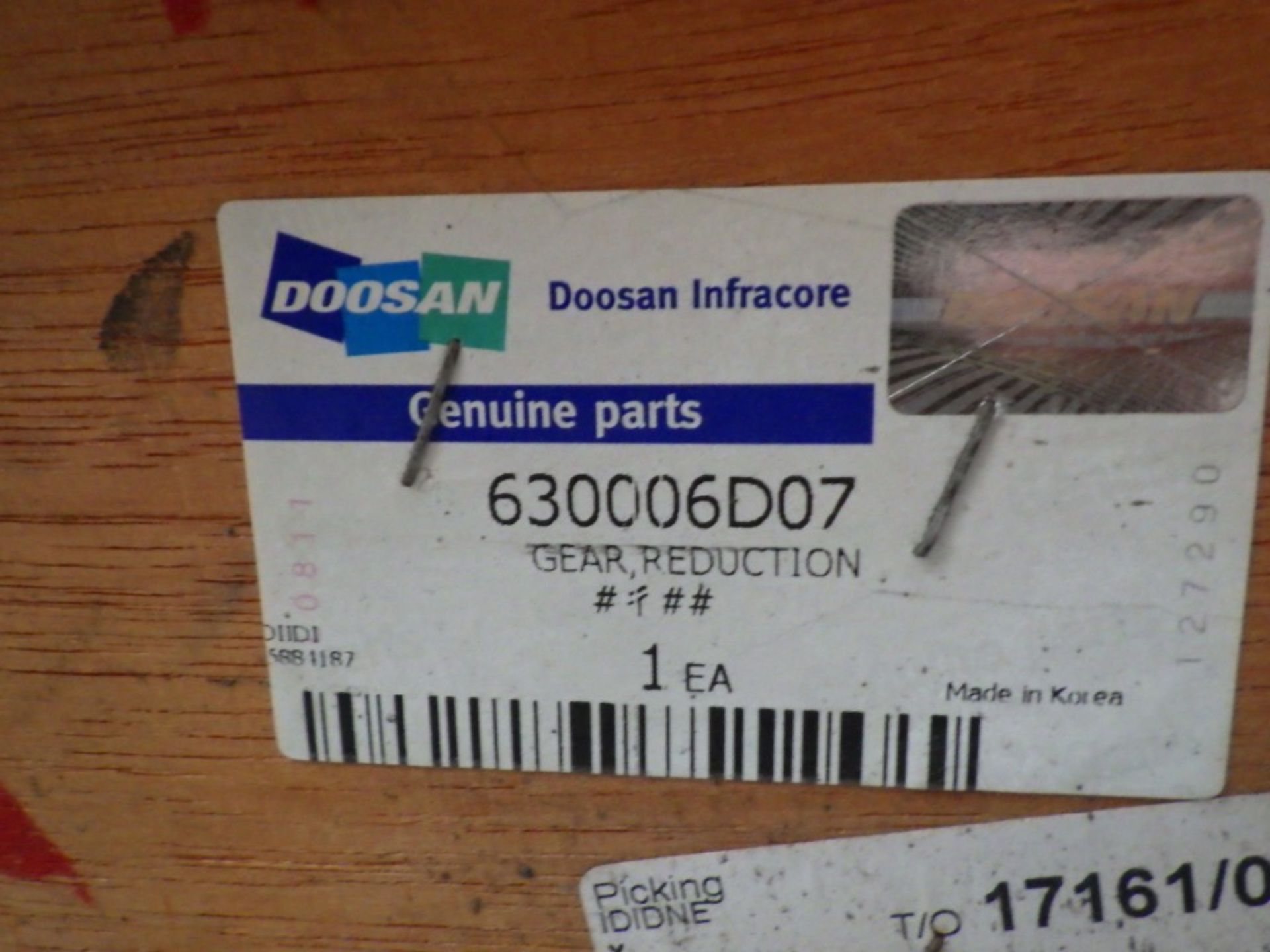 DOOSAN REDUCTION GEAR ASSEMBLY P/N: 630006D07 - Image 2 of 5