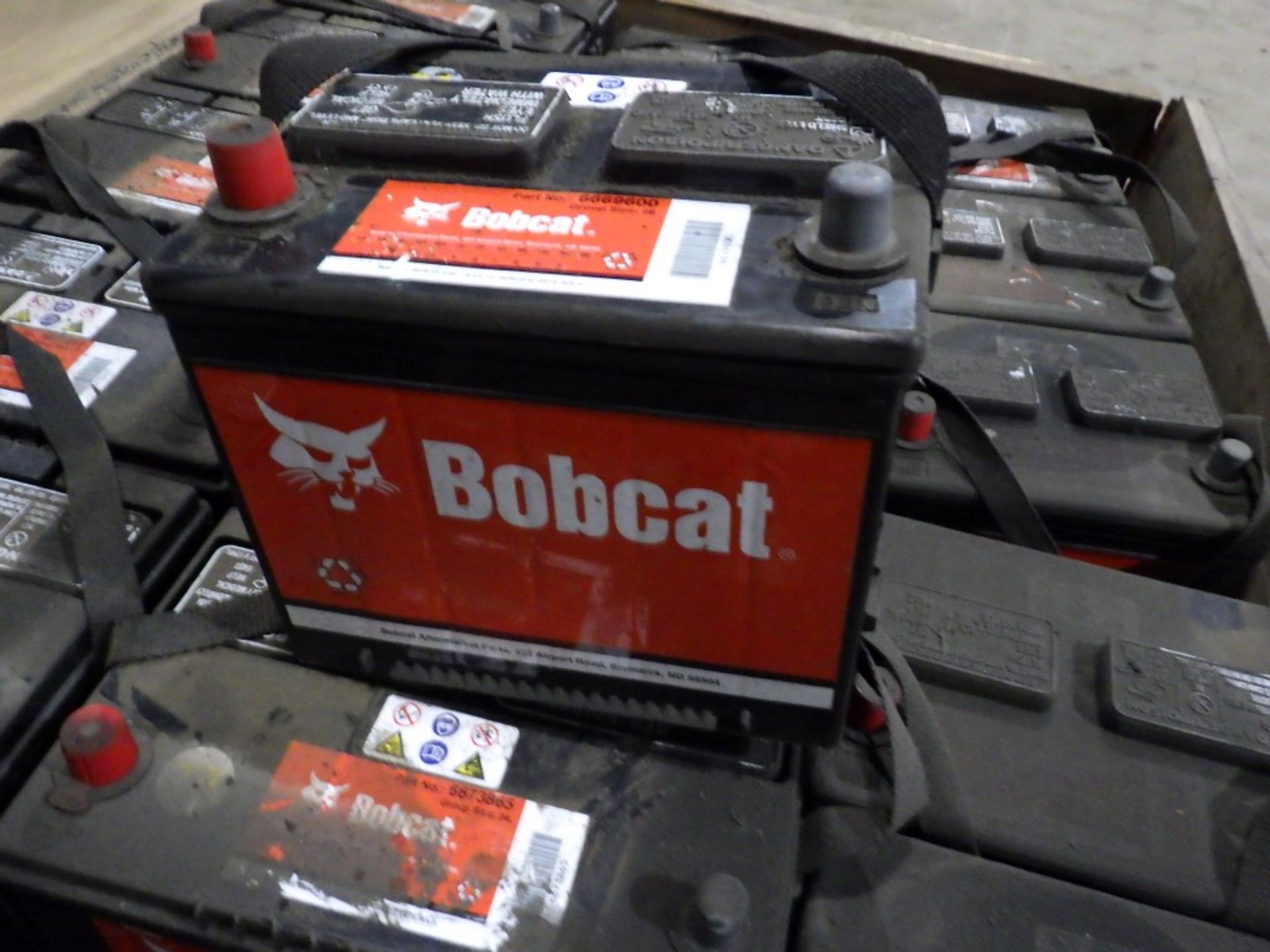 BOBCAT BATTERY SIZE 26 (8 OF) P/N: 6669600