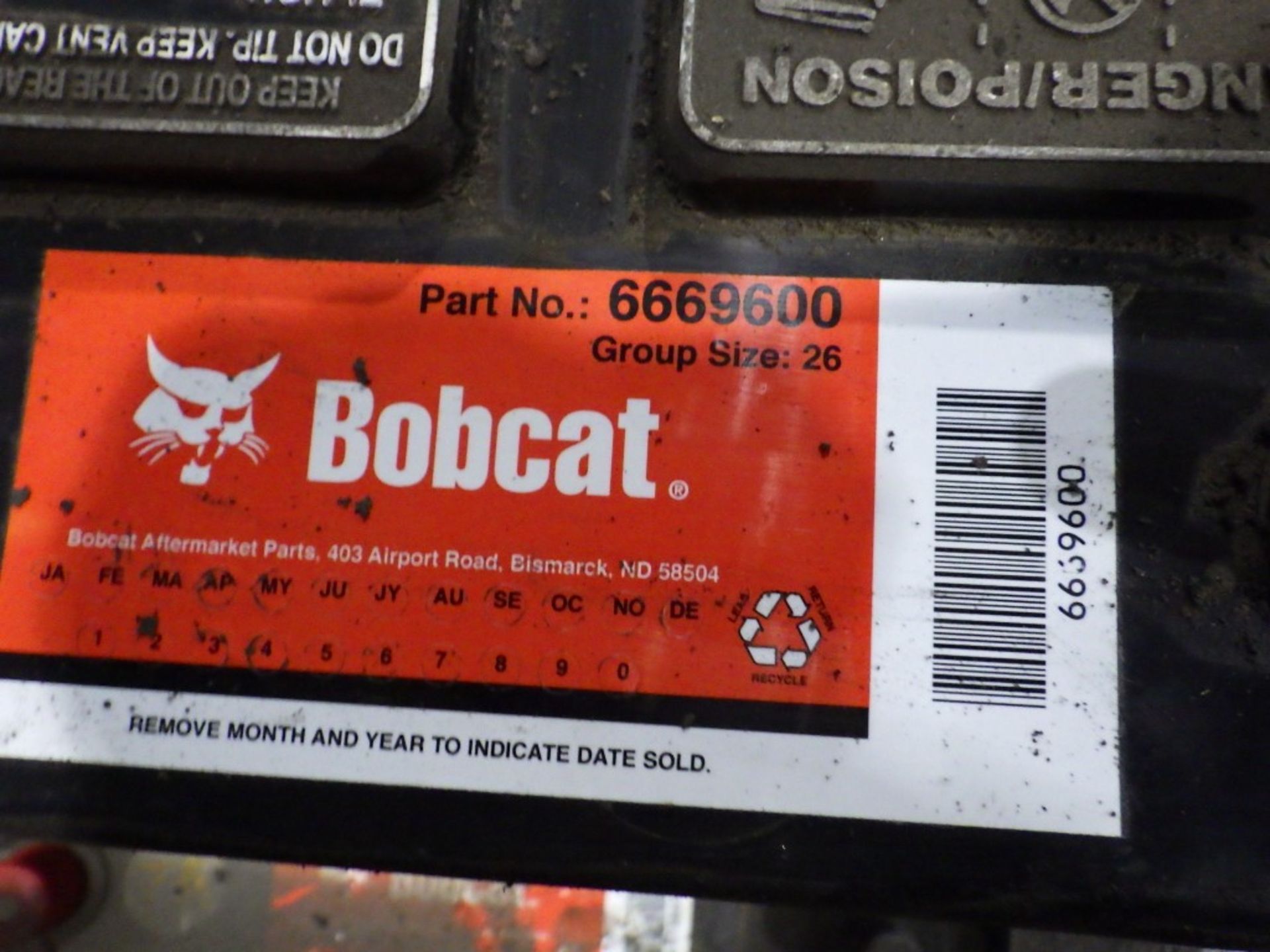 BOBCAT BATTERY SIZE 26 (8 OF) P/N: 6669600 - Image 2 of 3