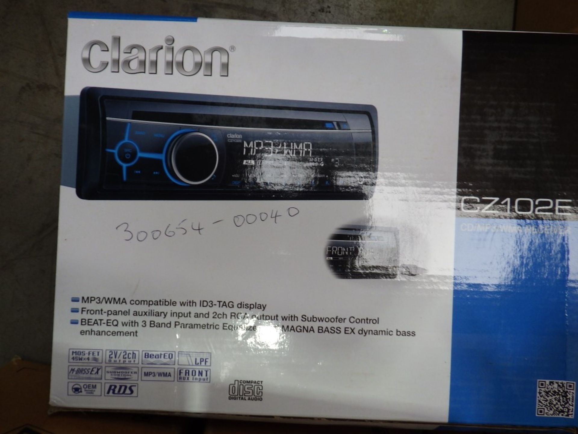 DOOSAN & CLARION RADIO / STEREOS / SPEAKER P/N: 300654-00069 (6 OF) CLARION C2120E (3 OF) 300652- - Image 2 of 7