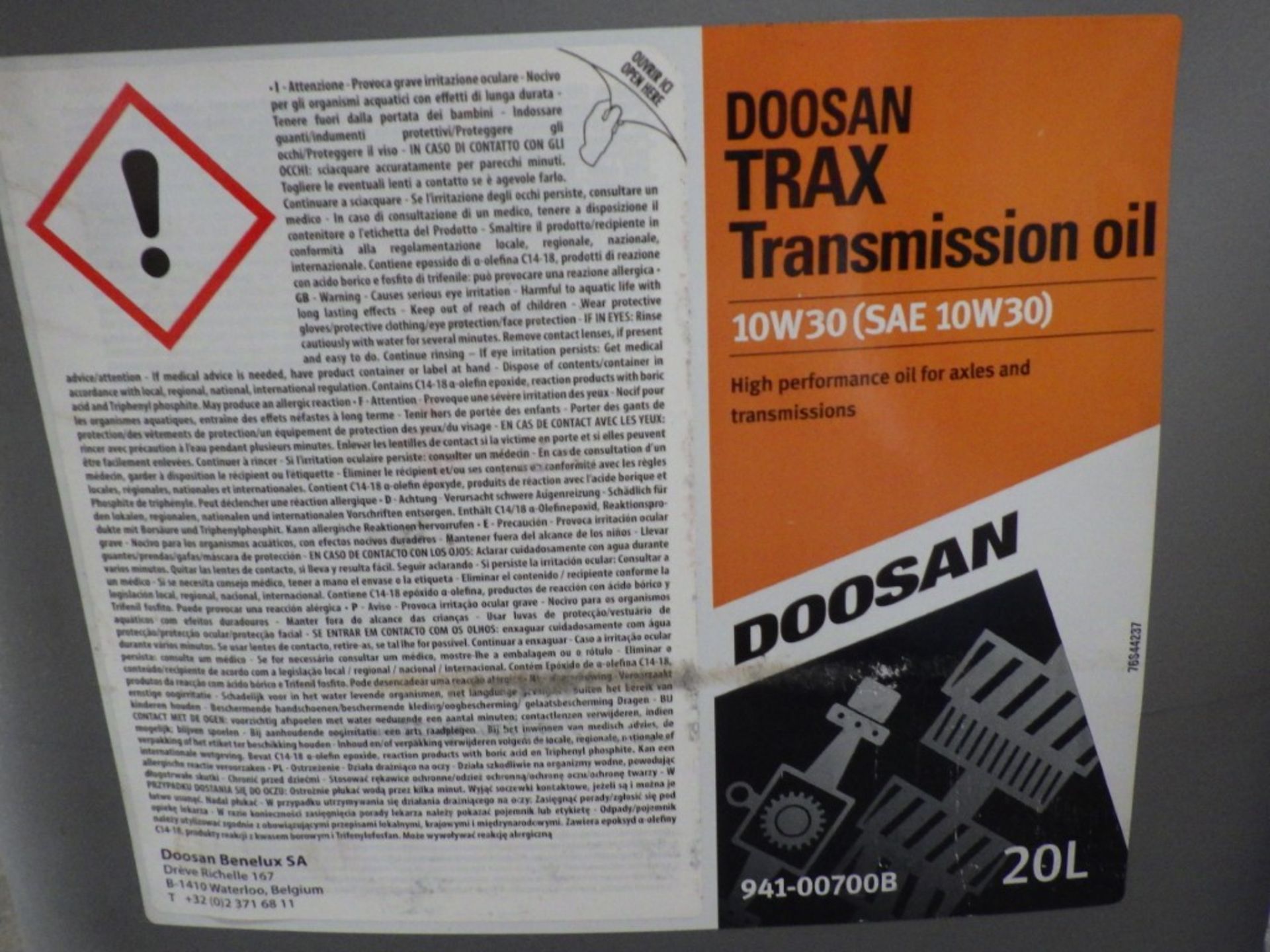 DOOSAN 10W30 (SAE 10W30) TRAX TRANSMISSION OIL HIGH PERFORMANCE FOR AXLES & TRANSMISSIONS, 20L - Image 3 of 4