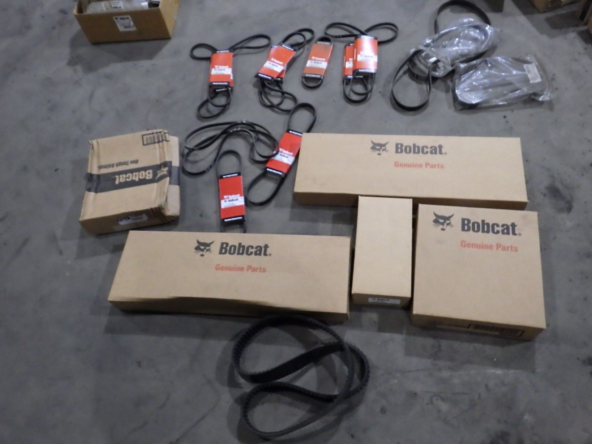 ASSORTED BOBCAT BELTS P/N: 6662855 10122012, 7185309, 7185269, 7201345, 7201422, 672898, 7178328, - Image 2 of 2