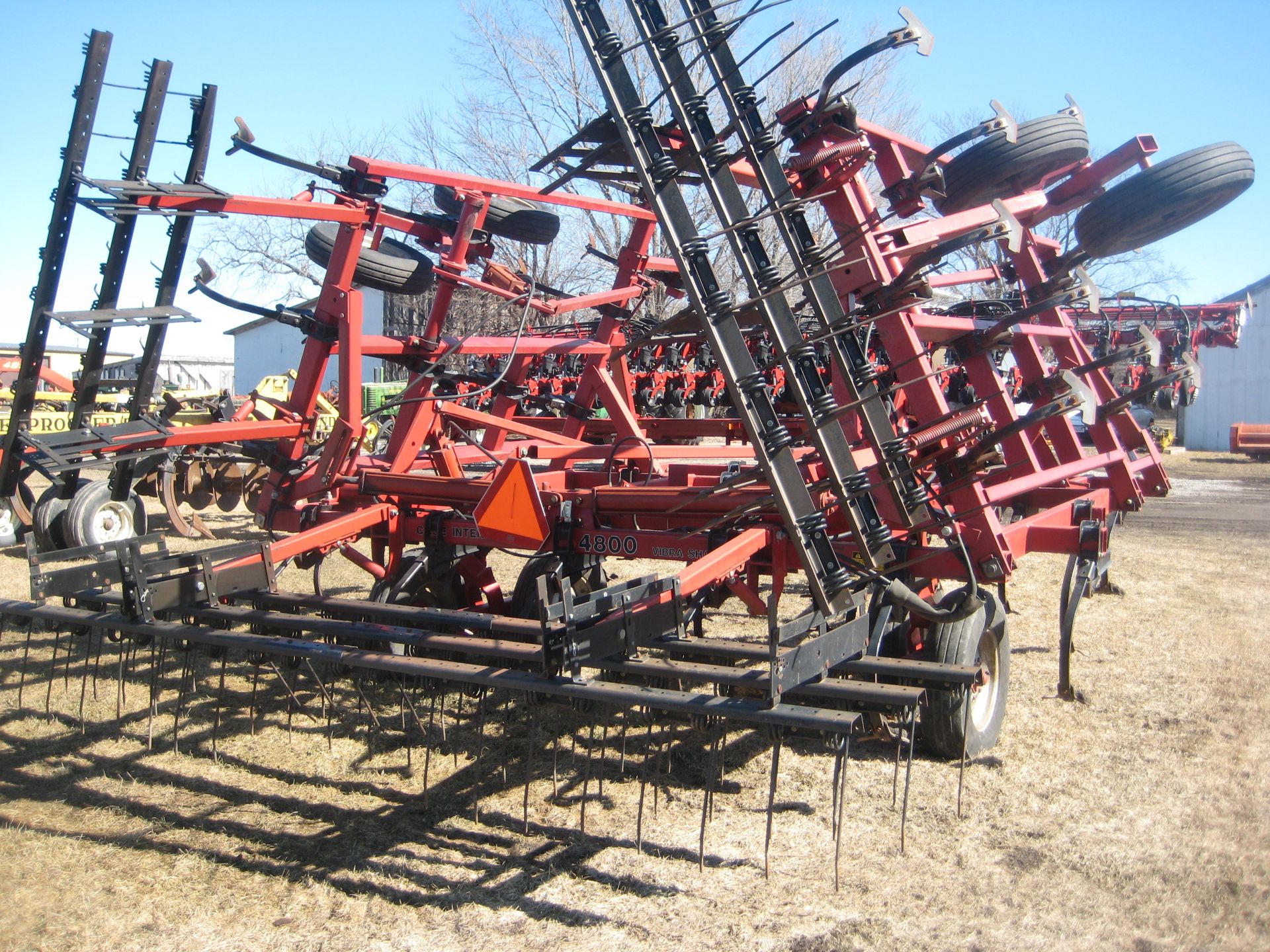 Case IH 4800 24' Fld Cult, Low Acres, 3 X Harrow - Image 4 of 11