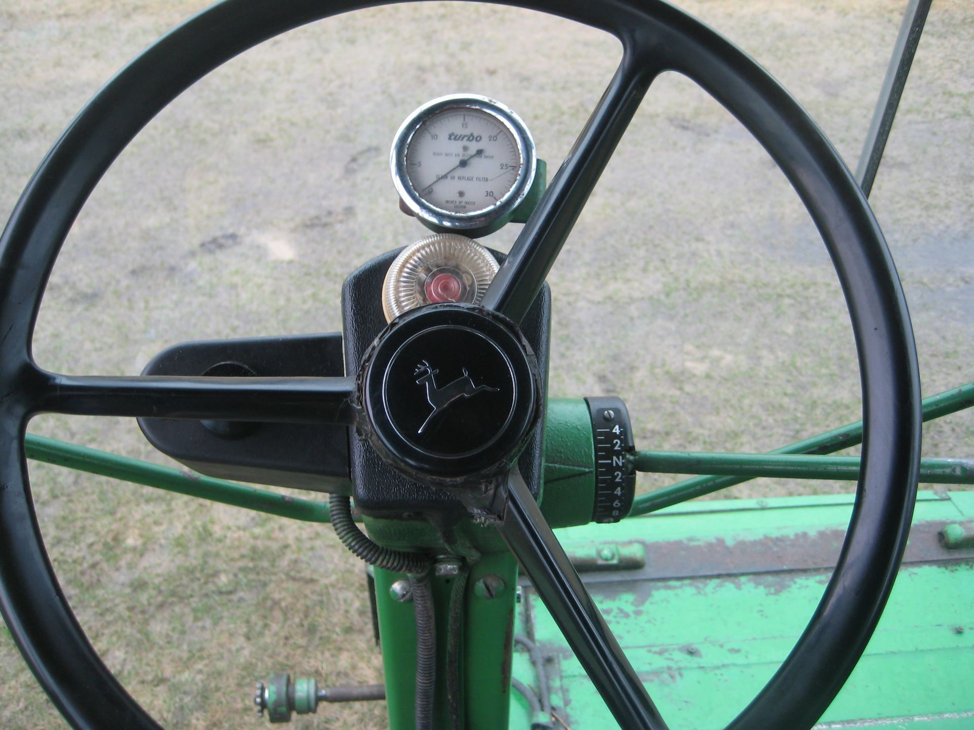 '75 JOHN DEERE 6600 DIESEL COMBINE, 3847 HRS, 23.1/26 TIRES, STRAW CHOPPER, HINIKER TANK EXTENSION - Image 30 of 33