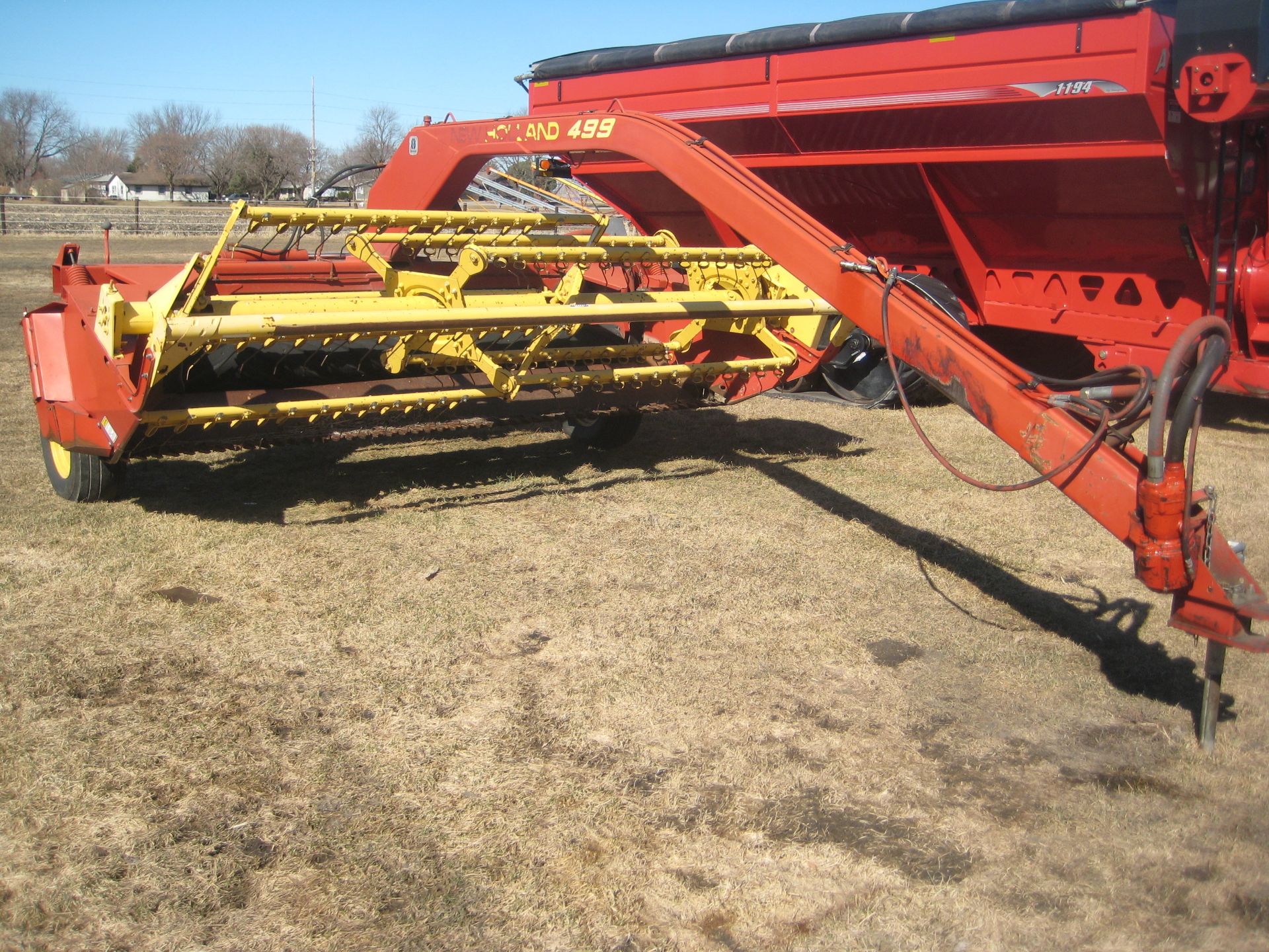 NH 499 12' Hydra Swing Mower Conditioner - Image 3 of 17