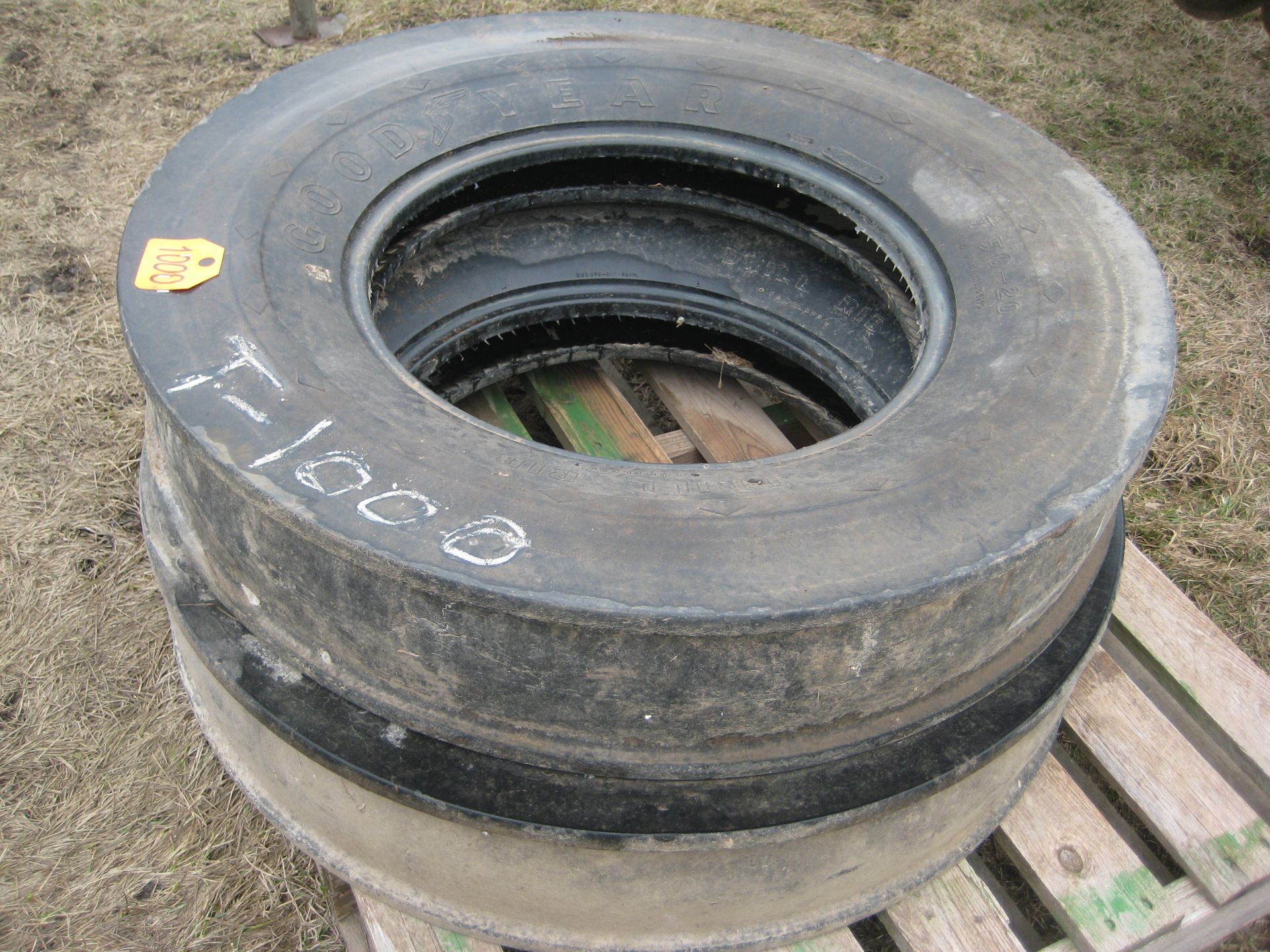 TIRES FOR MARKERS (2) - Image 2 of 5