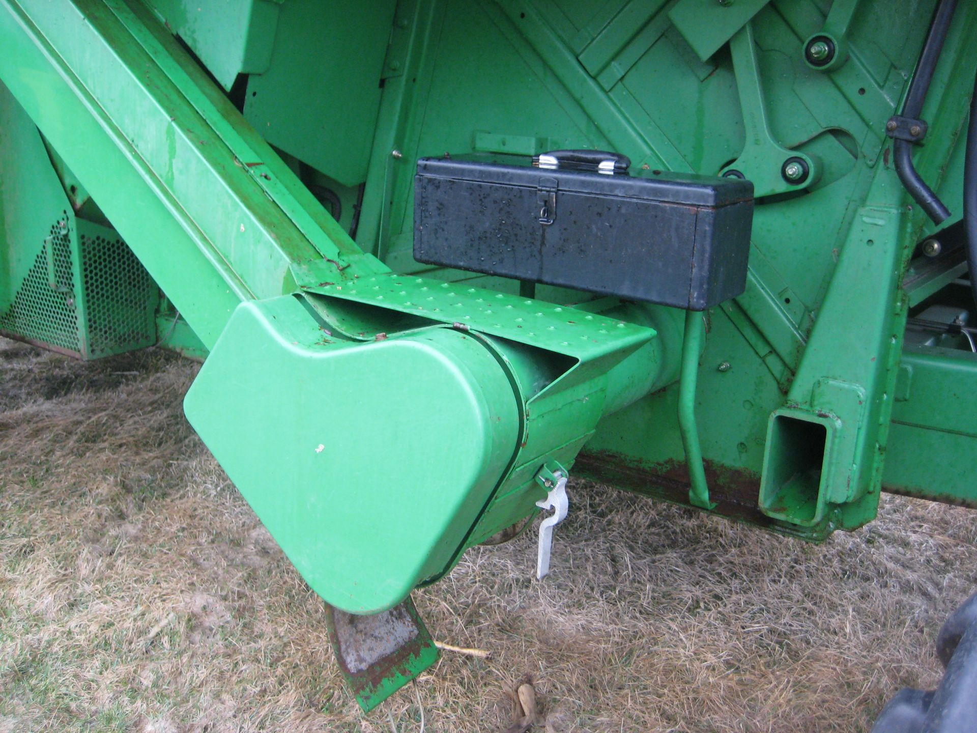 '97 JD 9400, 24.5x32, MAURER EXT., SHAFF SPREADER, WIRED FOR GREEN STAR, 3826/2826 HRS, SN-670541 - Image 13 of 28