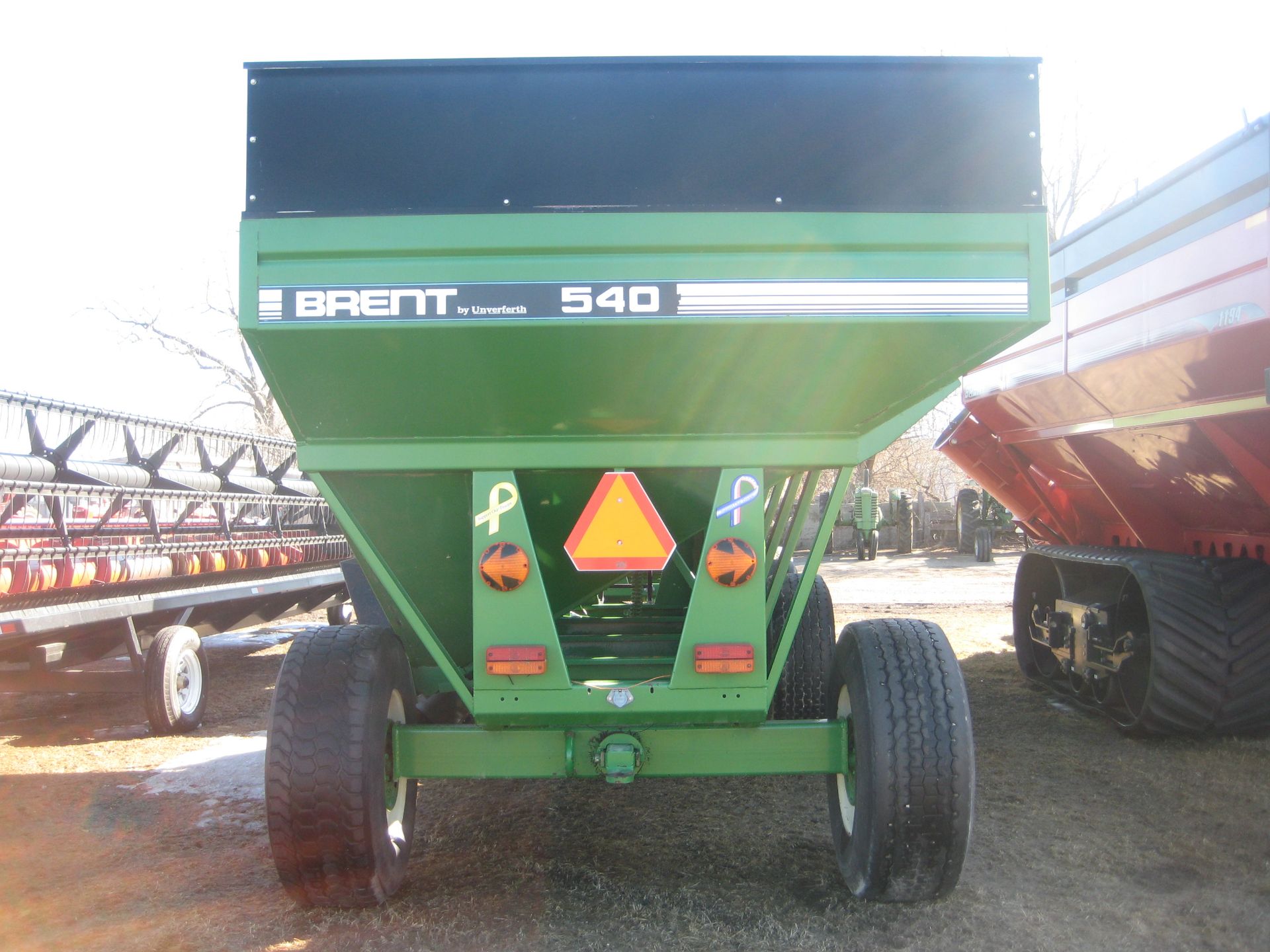 Brent 540 Gravity Wagon, 425-65R/22.5 tires, green - Image 3 of 15