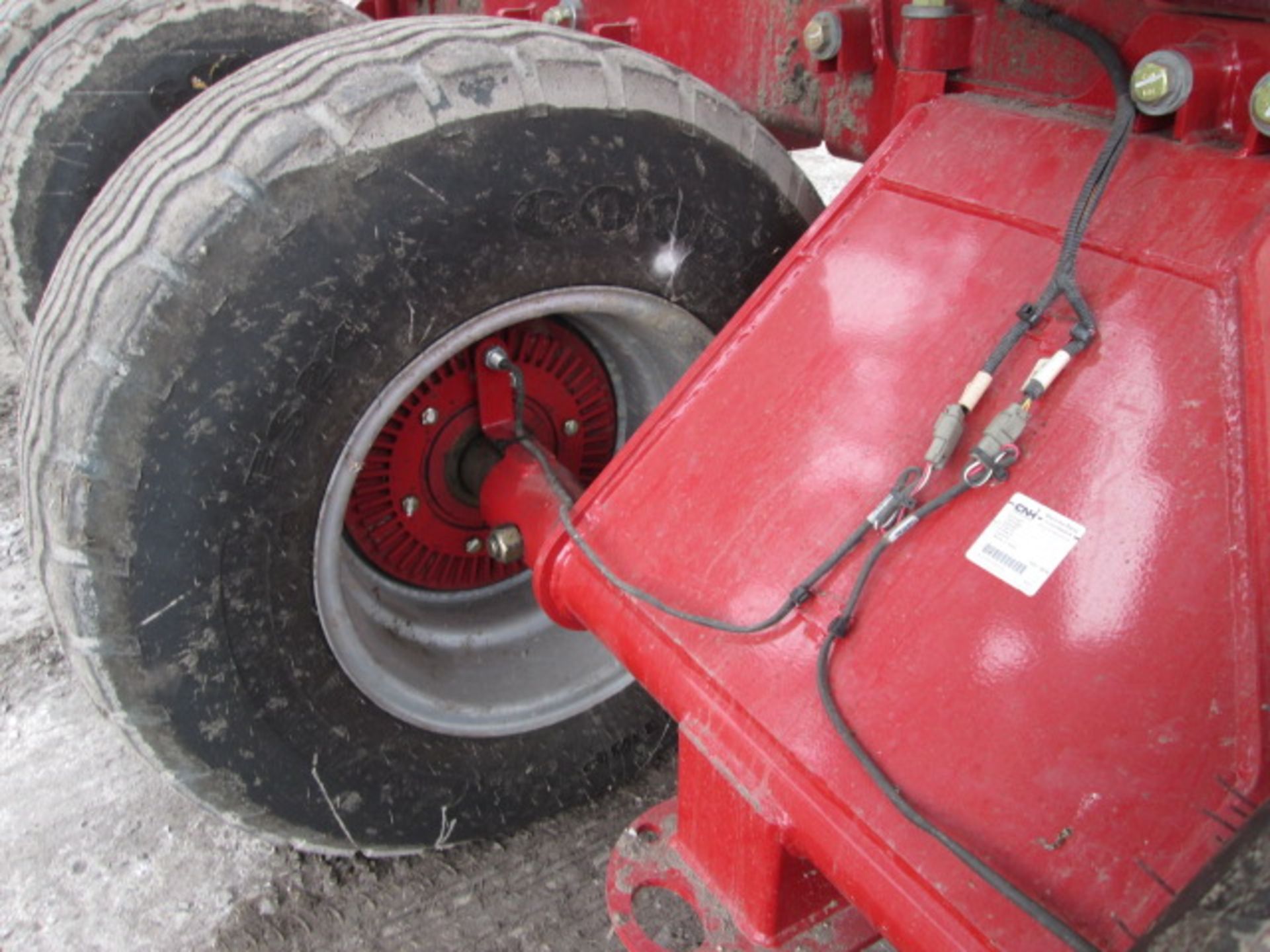 ’18 CASE-IH 2140 24R22” PLANTER, SN YHS073507, HYD DOWN PSI, LIQUID FERT, TW, USED ON 1200 ACRES - Image 18 of 41