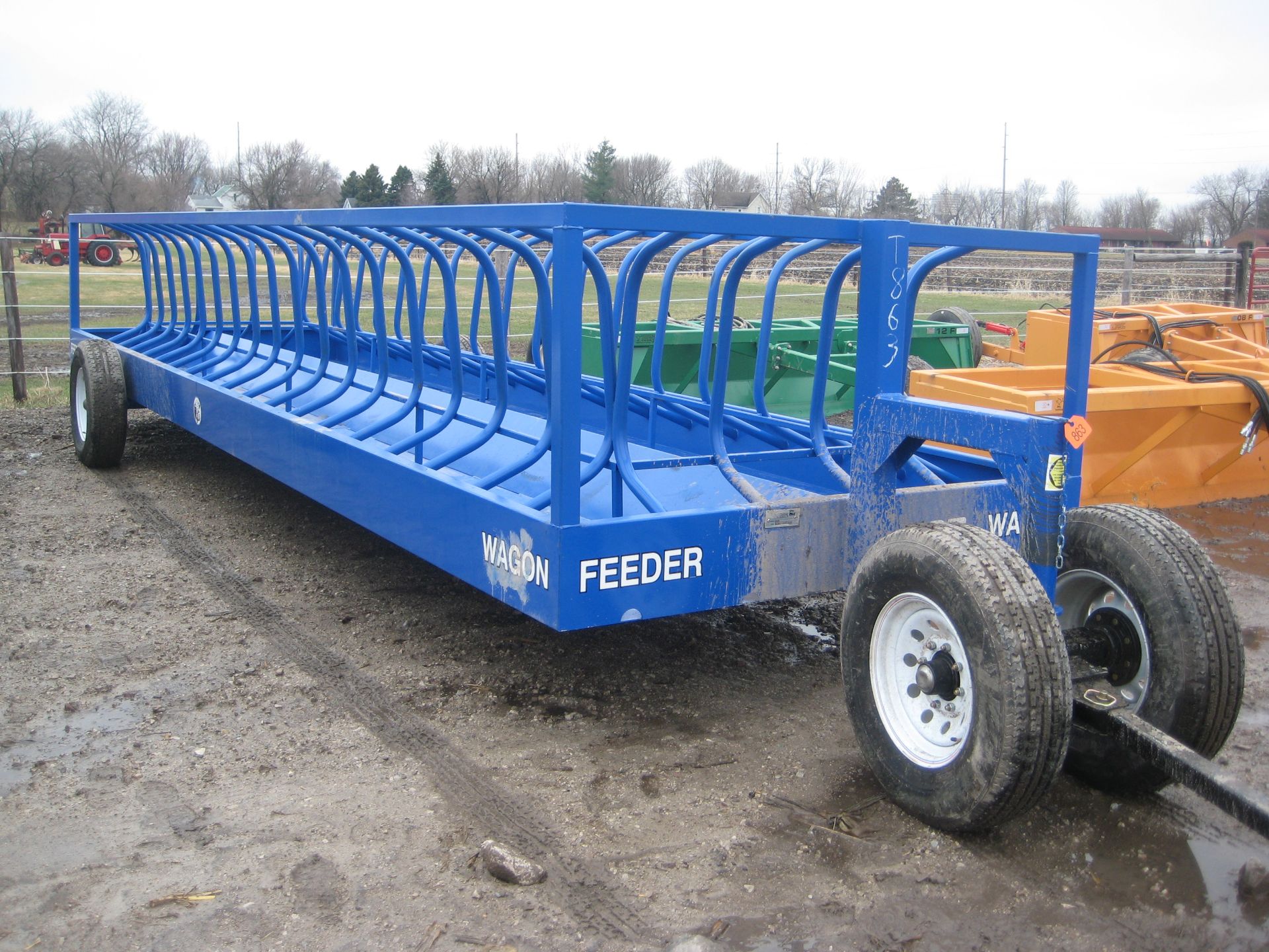 86R FEEDER WAGON