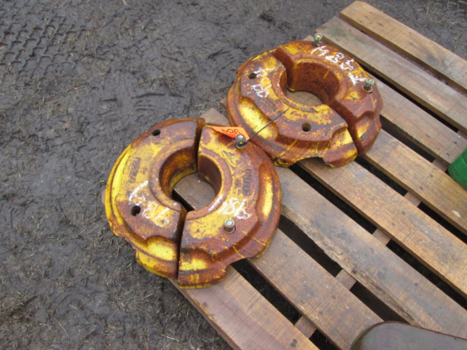 PAIR OF YELLOW REAR WEIGHTS, 1 pair, selling together for 1 price - Image 2 of 3