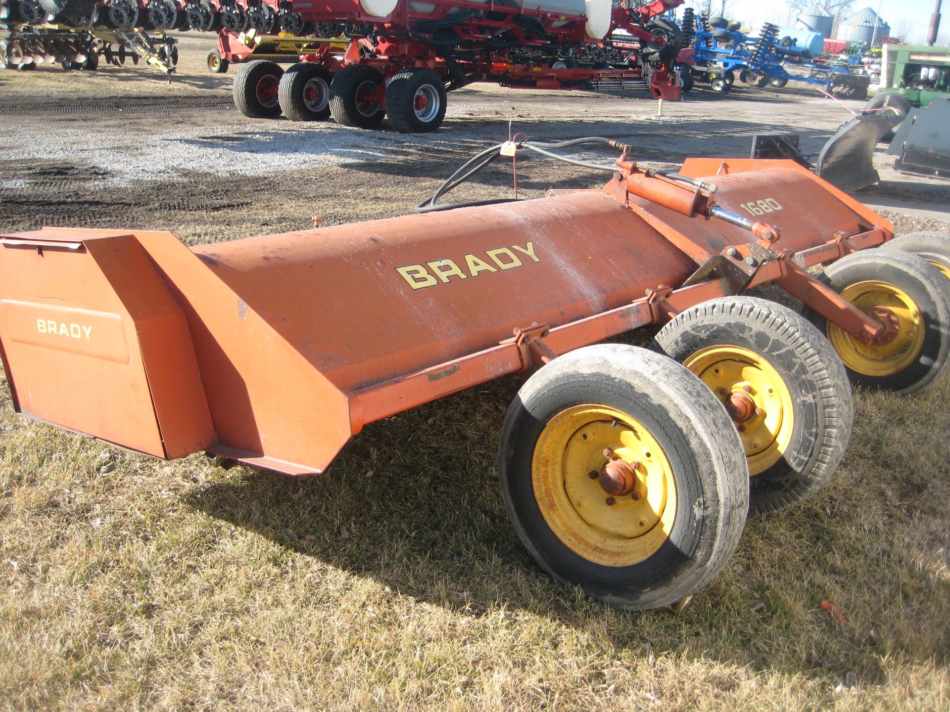 Brady 1680 6 row stalk cutter - Image 4 of 13