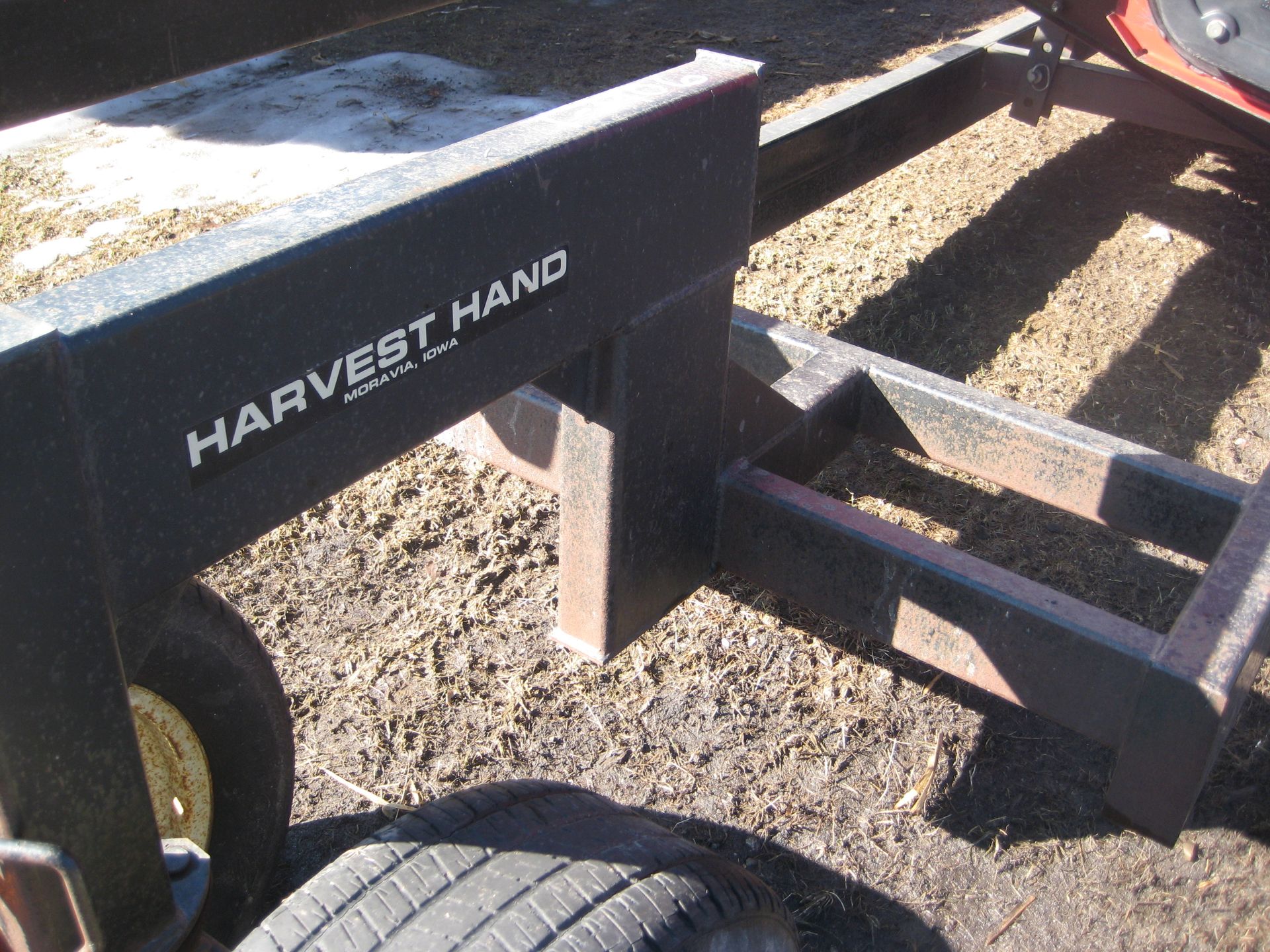 Harvest Hand 30' Tandem axle head trailer - Image 3 of 10