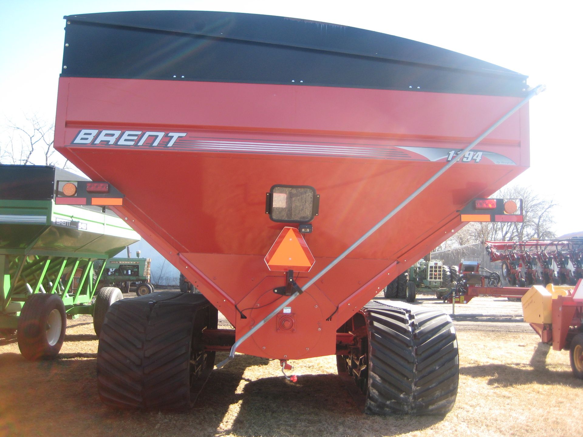 2009 Brent 1194 Grain Cart, Digi Star Scale, Tarp, Camera, 36" tracks - Image 5 of 21