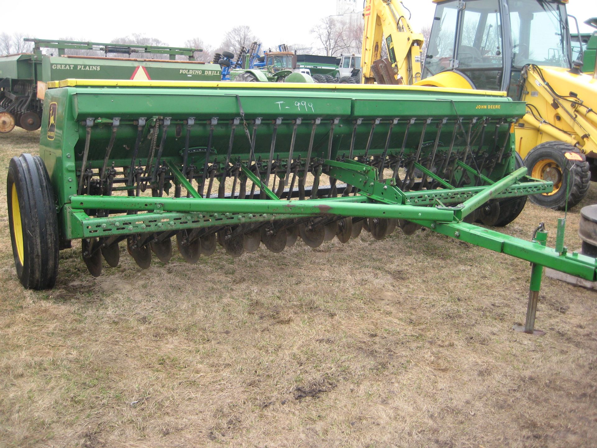 JD 8300 DRILL 13', 7.5" SPACING, SN-69174 - Image 2 of 12