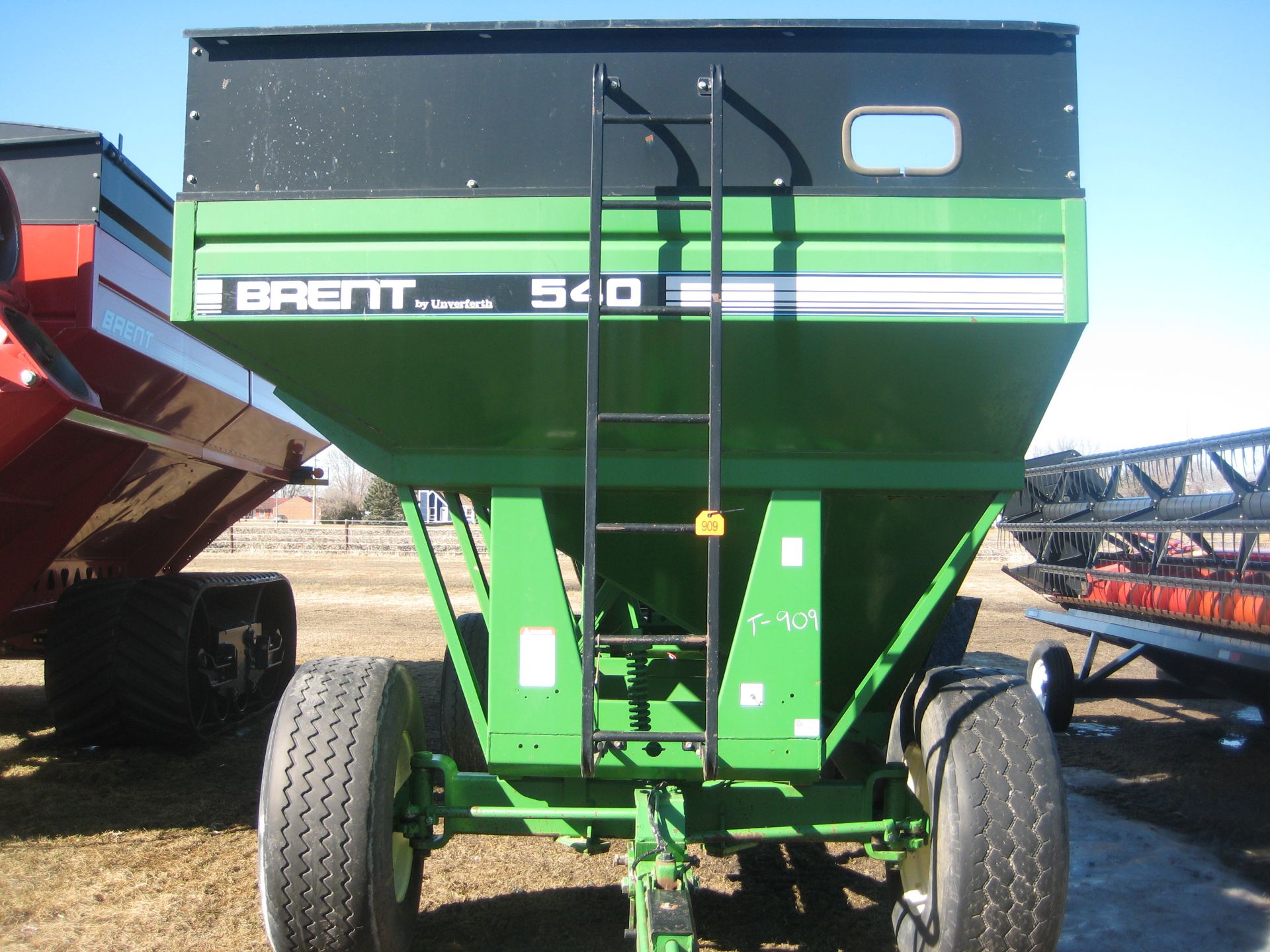 Brent 540 Gravity Wagon, 425-65R/22.5 tires, green - Image 10 of 13