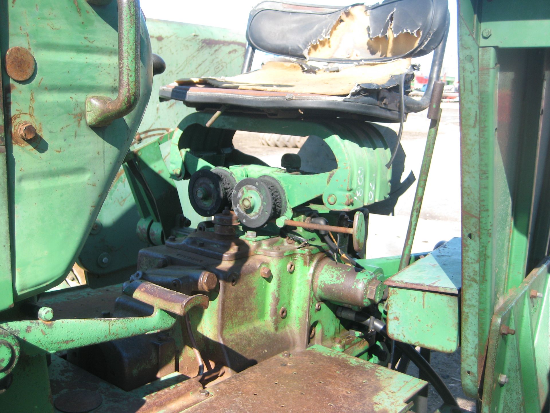 ’63 OLIVER 1600 DSL, NF, 3 PT, 15.5X38, 6300 HRS, SN-135 375-607 - Image 21 of 22