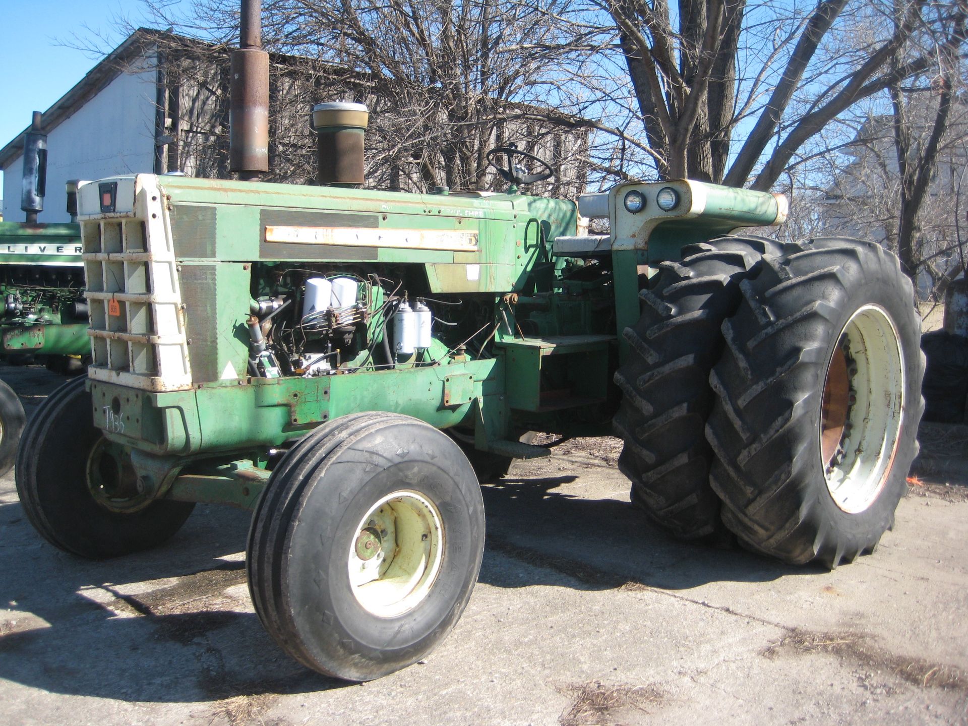 ’69 OLIVER 2150, OVER UNDER SHIFT, 18.4X38 FACTORY DUALS, 3 PT, WF, 4447 HRS, SN-212 566-657