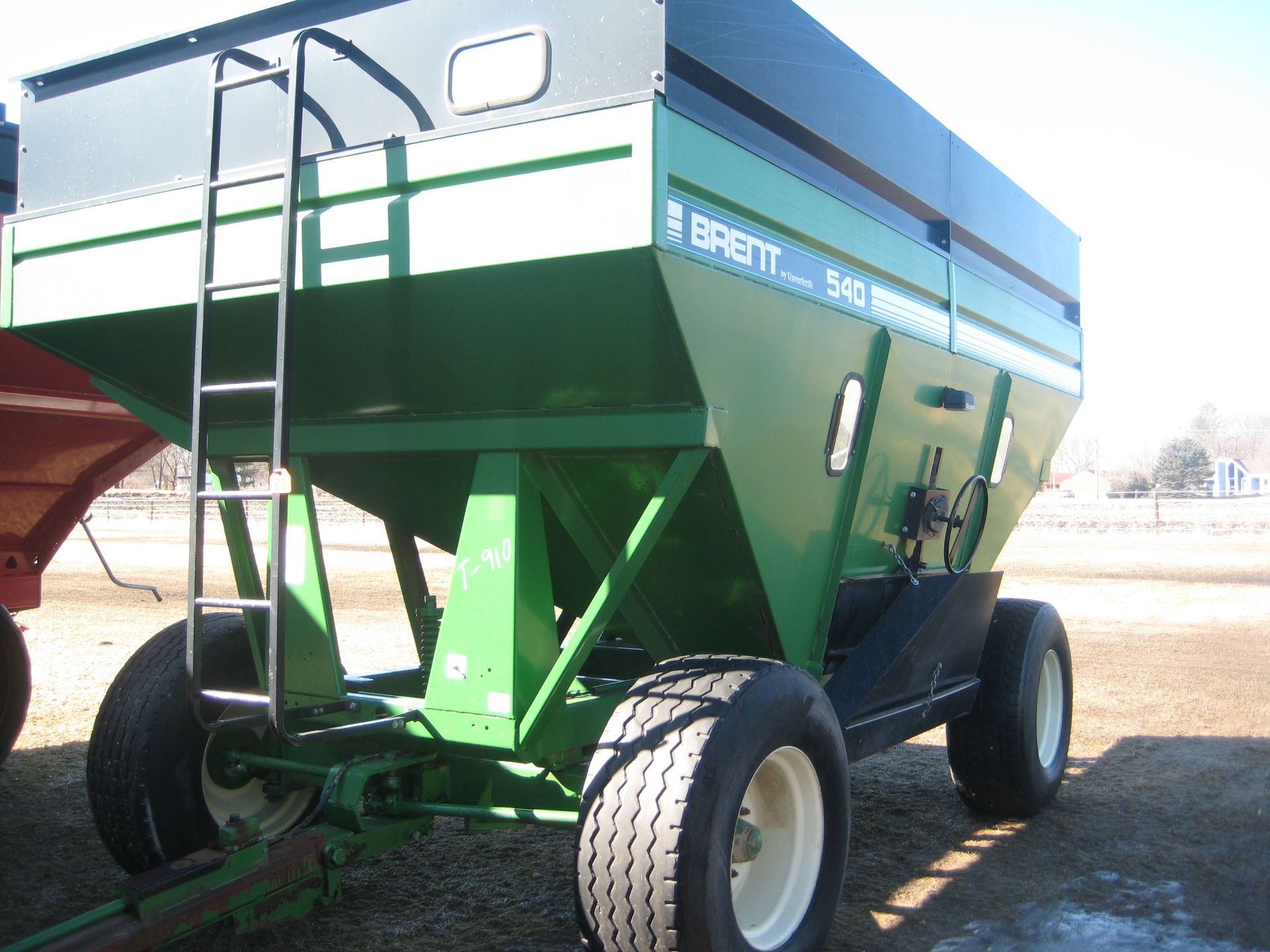 Brent 540 Gravity Wagon, 425-65R/22.5 tires, green - Image 6 of 15