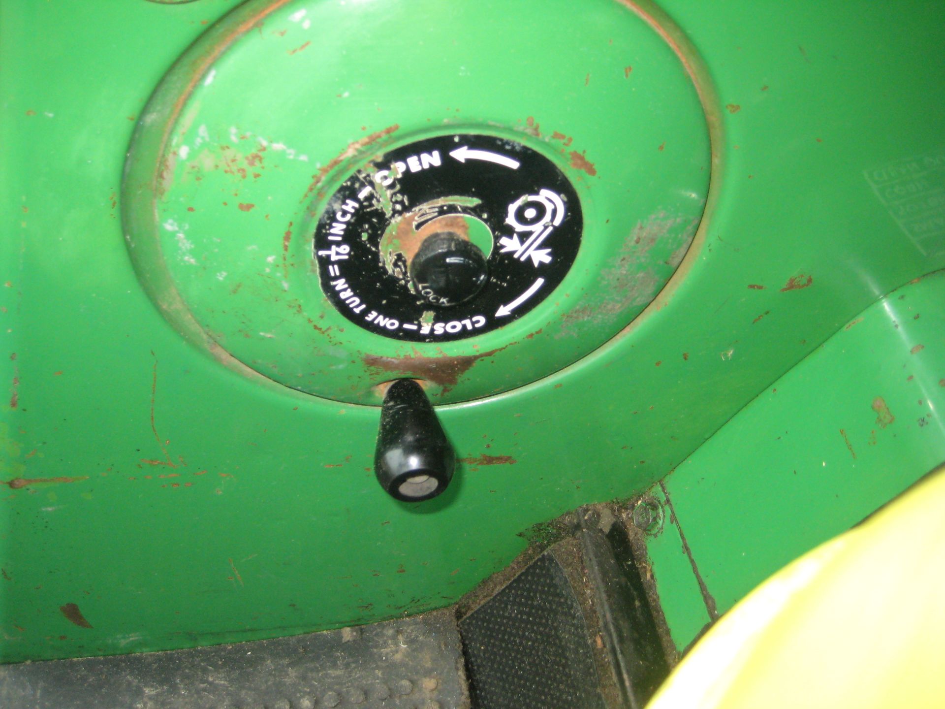 '75 JOHN DEERE 6600 DIESEL COMBINE, 3847 HRS, 23.1/26 TIRES, STRAW CHOPPER, HINIKER TANK EXTENSION - Image 29 of 33