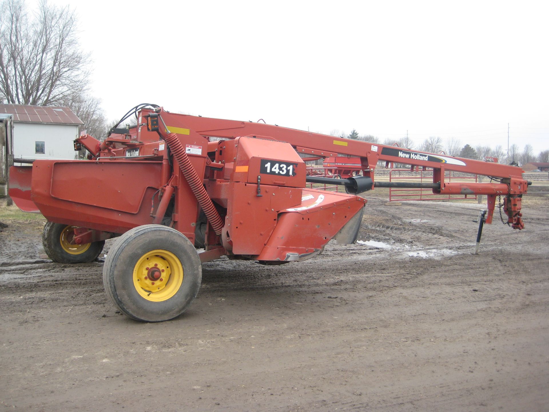 ‘07 NH 1431 MOWER CONDITIONER, SN-Y6B230822, RUBBER ROLLS, DRAWBAR SWIVEL HITCH, GOOD PAINT