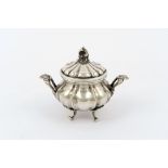 Sugar bowl with lid in 800 silver