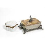Lot of two boxes 20th century, one in Limoges white ceramic decorated with putti, the other