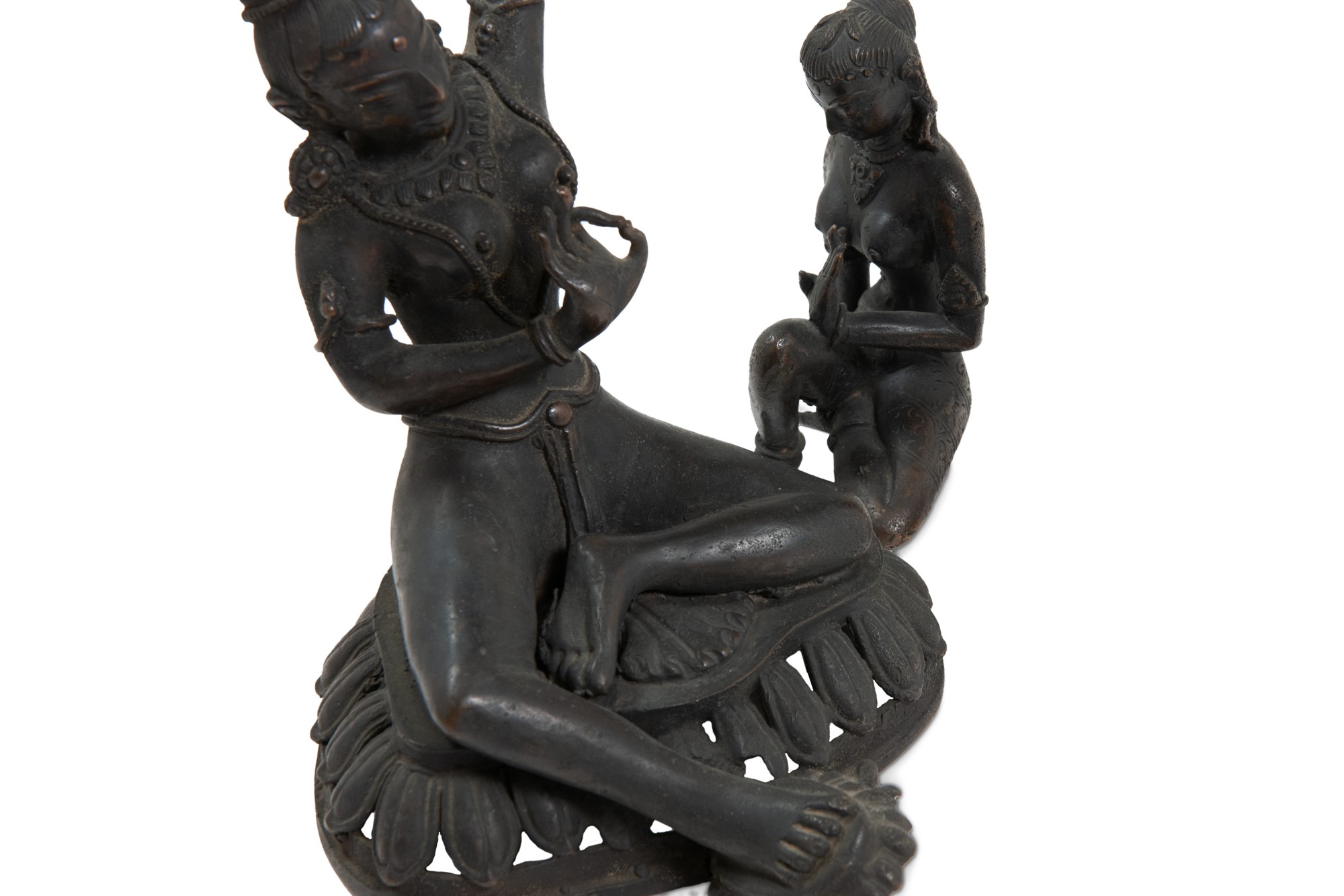 Lot of two bronze deities manifacture sud-est asiatica, 20th century, h 20 cm and 13 cm - Image 3 of 4